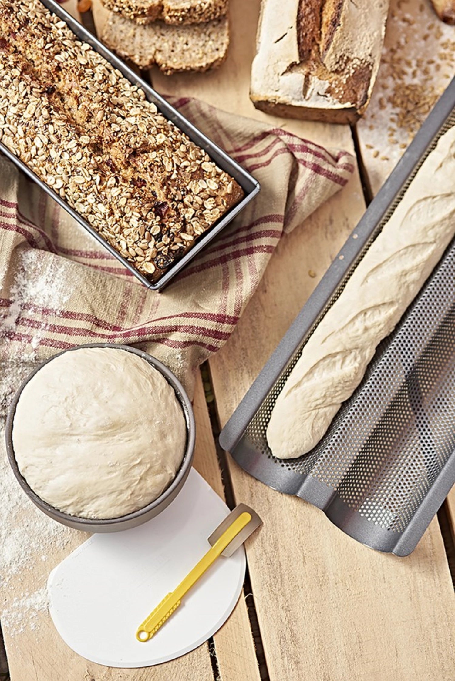 Baking tray g<tc>elo</tc>cht, wavy for 2 baguettes 37x16.2cm