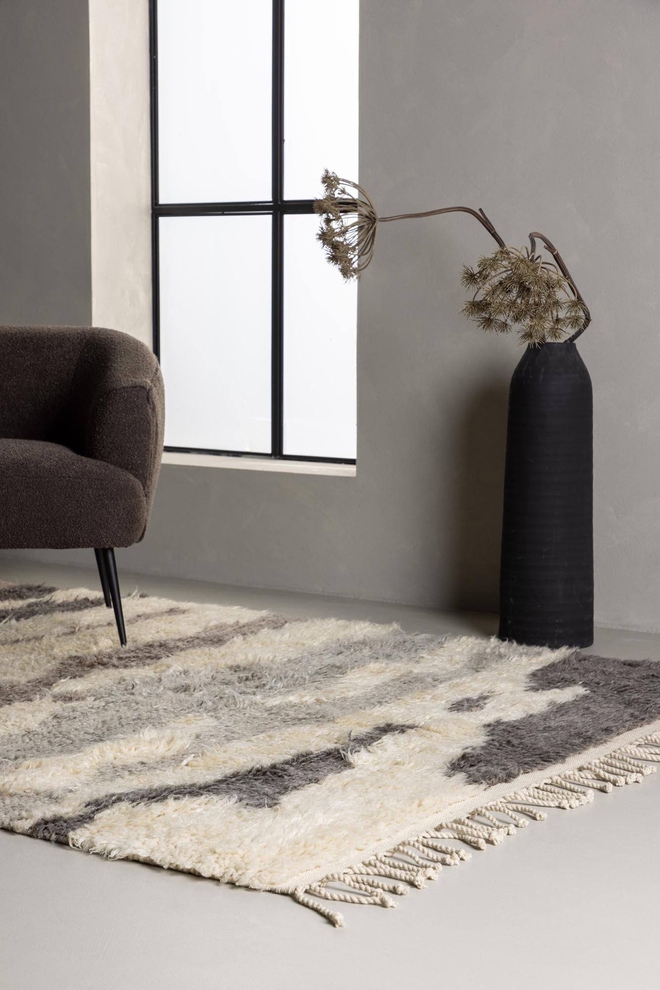 Charlie Teppich in Mehrfarbig präsentiert im Onlineshop von KAQTU Design AG. Teppich ist von Venture Home