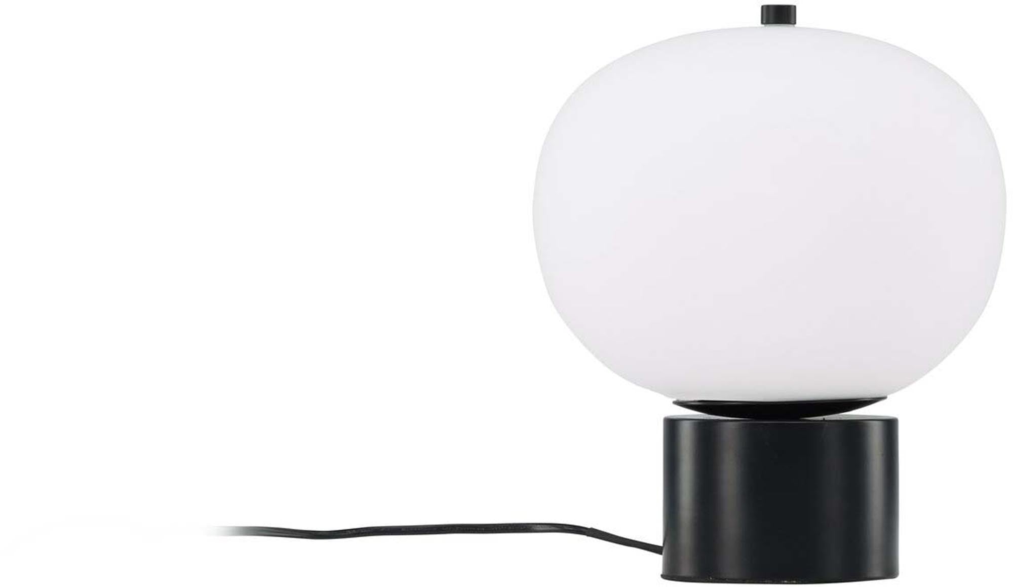 Entdecken Sie die Cholet Tischleuchte von Venture Home – ein elegantes Lichtobjekt, das Stil und Atmosphäre in jeden Raum bringt.