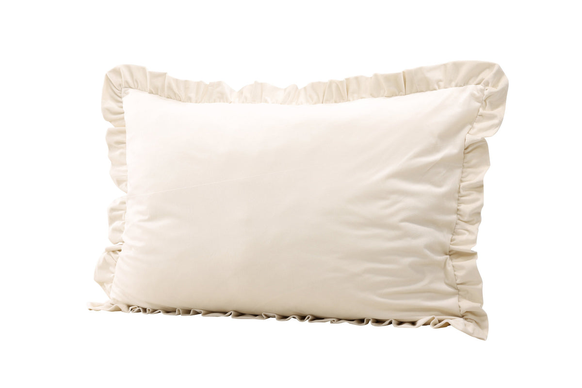 Hailey Kissenbezug in Weiss präsentiert im Onlineshop von KAQTU Design AG. Deko Kissenbezug ist von Venture Home