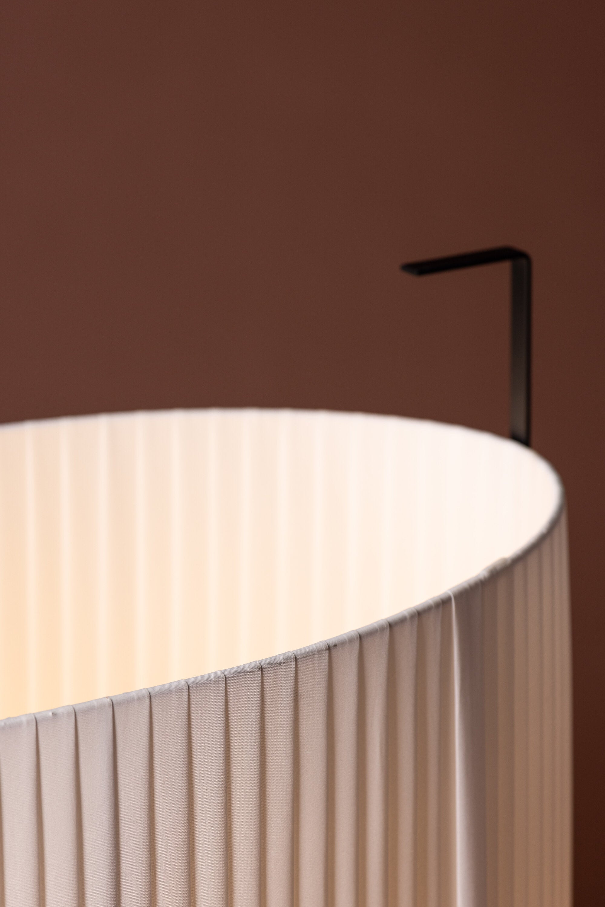 Rennes Stehleuchte in Beige präsentiert im Onlineshop von KAQTU Design AG. Stehleuchte ist von Venture Home