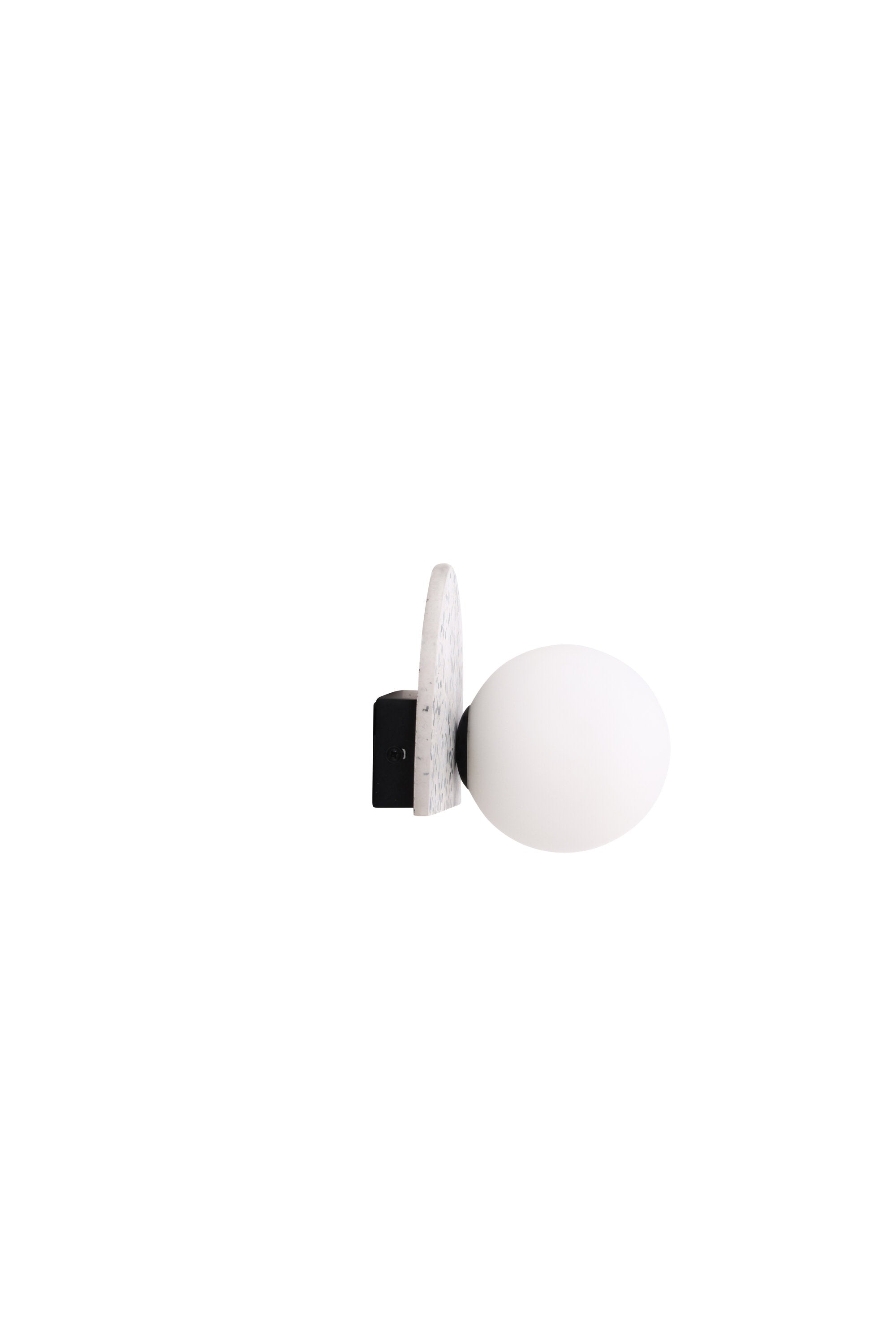 Abbeville Wandleuchte in Weiss präsentiert im Onlineshop von KAQTU Design AG. Wandleuchte ist von Venture Home