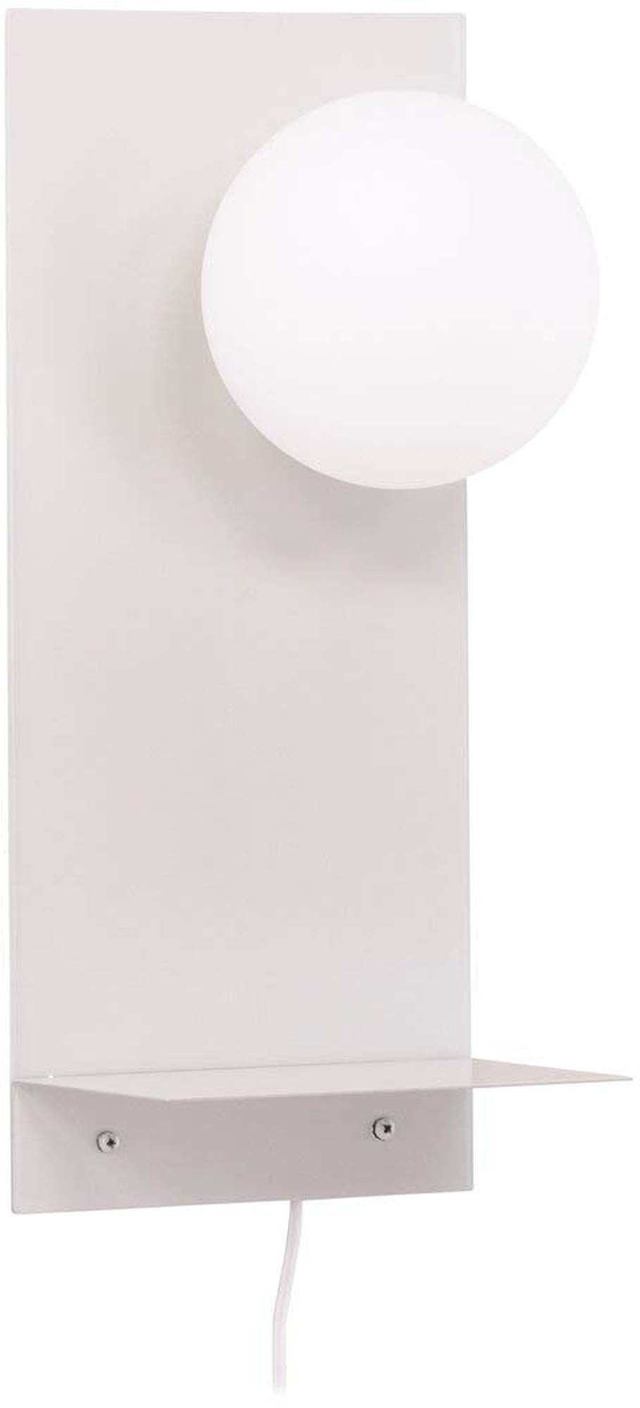 Die Troyes Wandleuchte von Venture Home kombiniert stilvolles Eisen-Design mit sanfter Lichtverteilung, perfekt für eine gemütliche Atmosphäre.