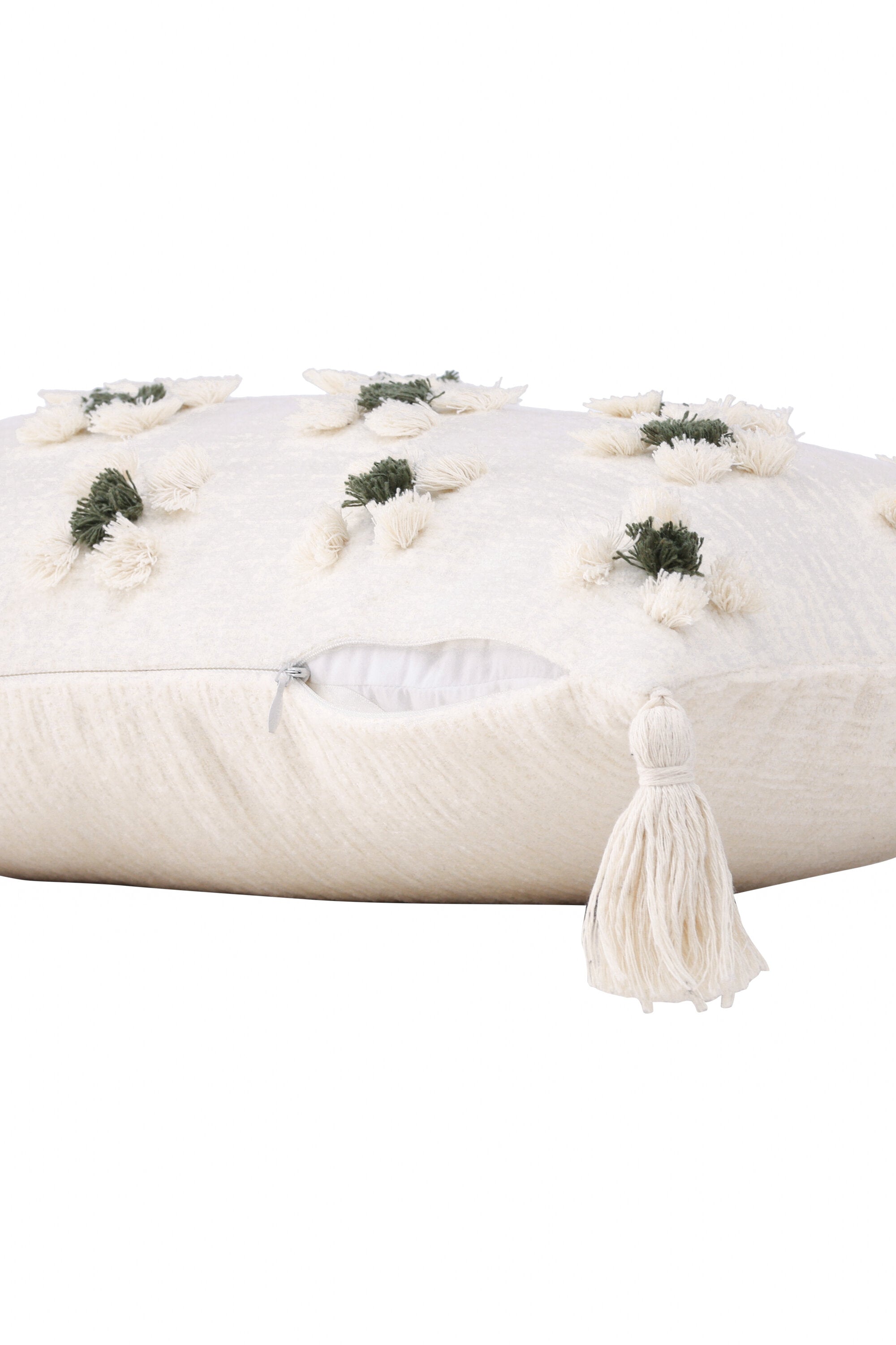 Millie Kissenbezug in Weiss präsentiert im Onlineshop von KAQTU Design AG. Deko Kissenbezug ist von Venture Home