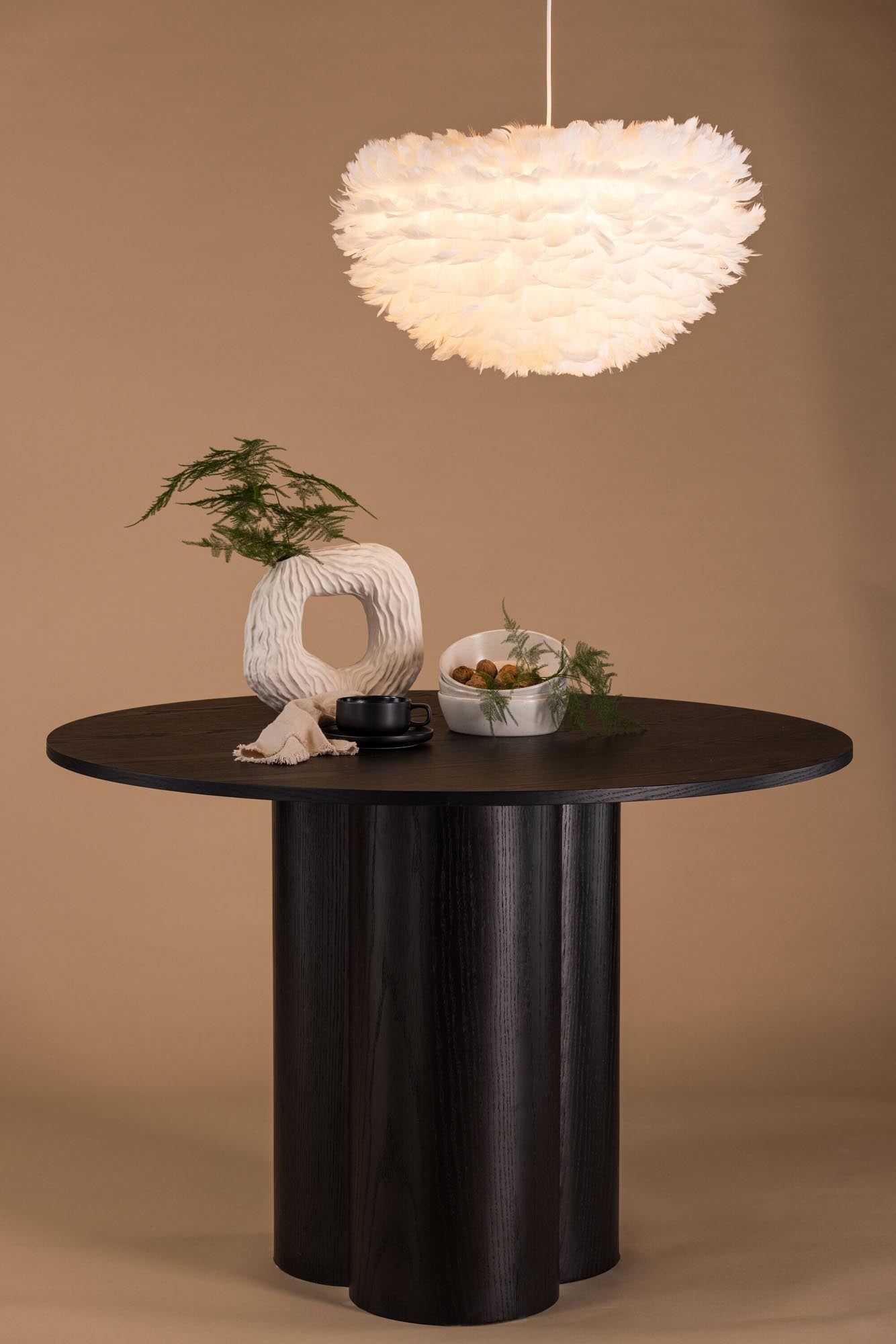 Nicola Pendelleuchte in Weiss präsentiert im Onlineshop von KAQTU Design AG. Pendelleuchte ist von Venture Home