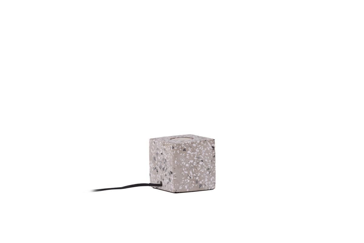 Rilche Tischleuchte in Weiss präsentiert im Onlineshop von KAQTU Design AG. Tischleuchte ist von Venture Home