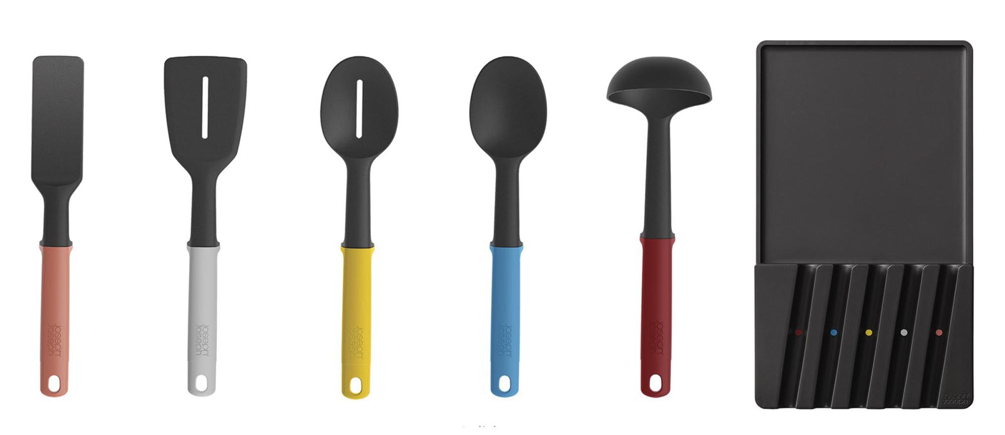 Entdecken Sie das Elevate Utensils Set von Joseph Joseph: 5 stilvolle, langlebige Küchenhelfer aus hitzebeständigem Polypropylen, ideal für platzsparende Aufbewahrung.