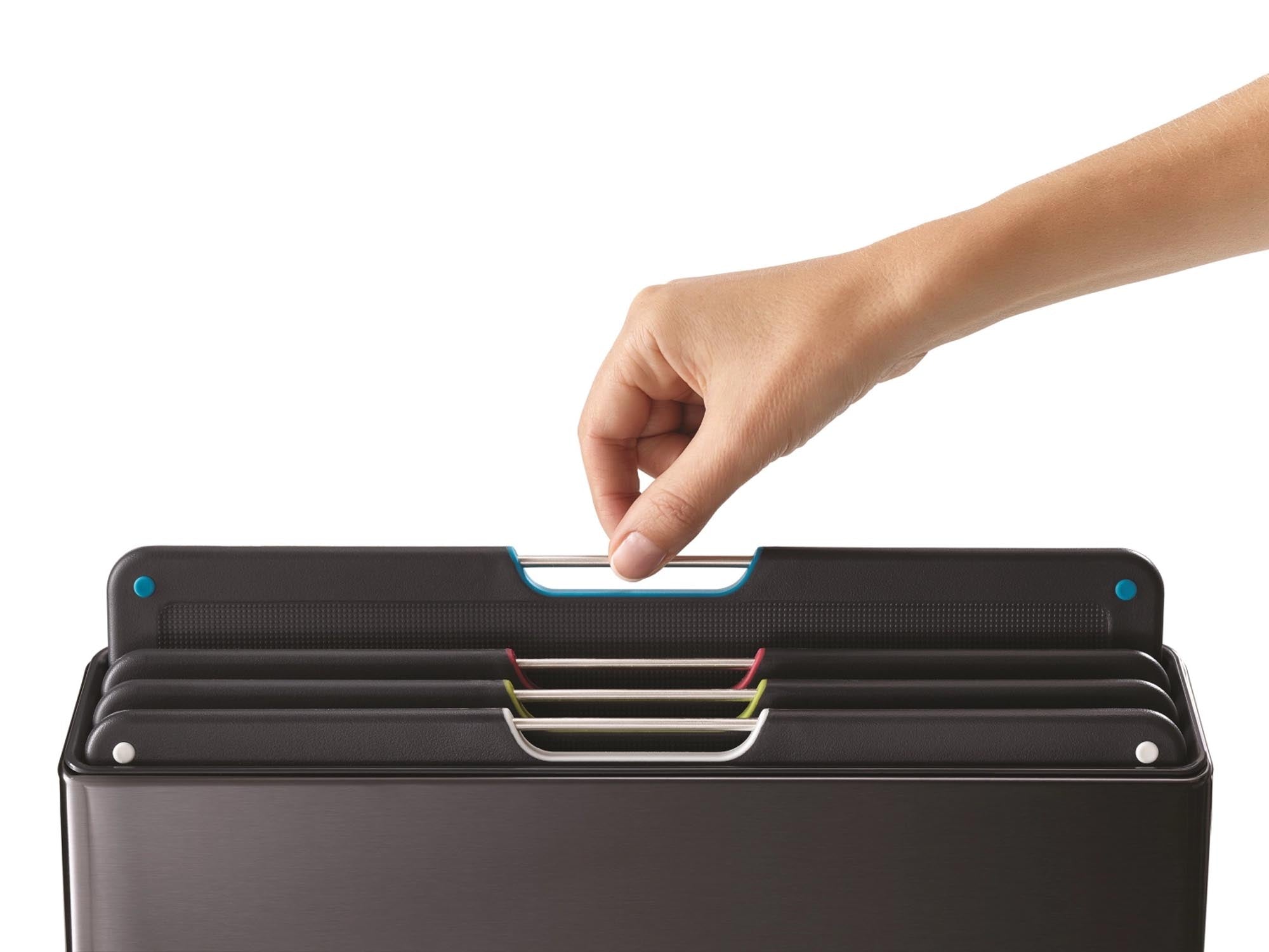 Folio Steel: 4 Schneidebretter in Carbon Black für stilvolles Kochen.