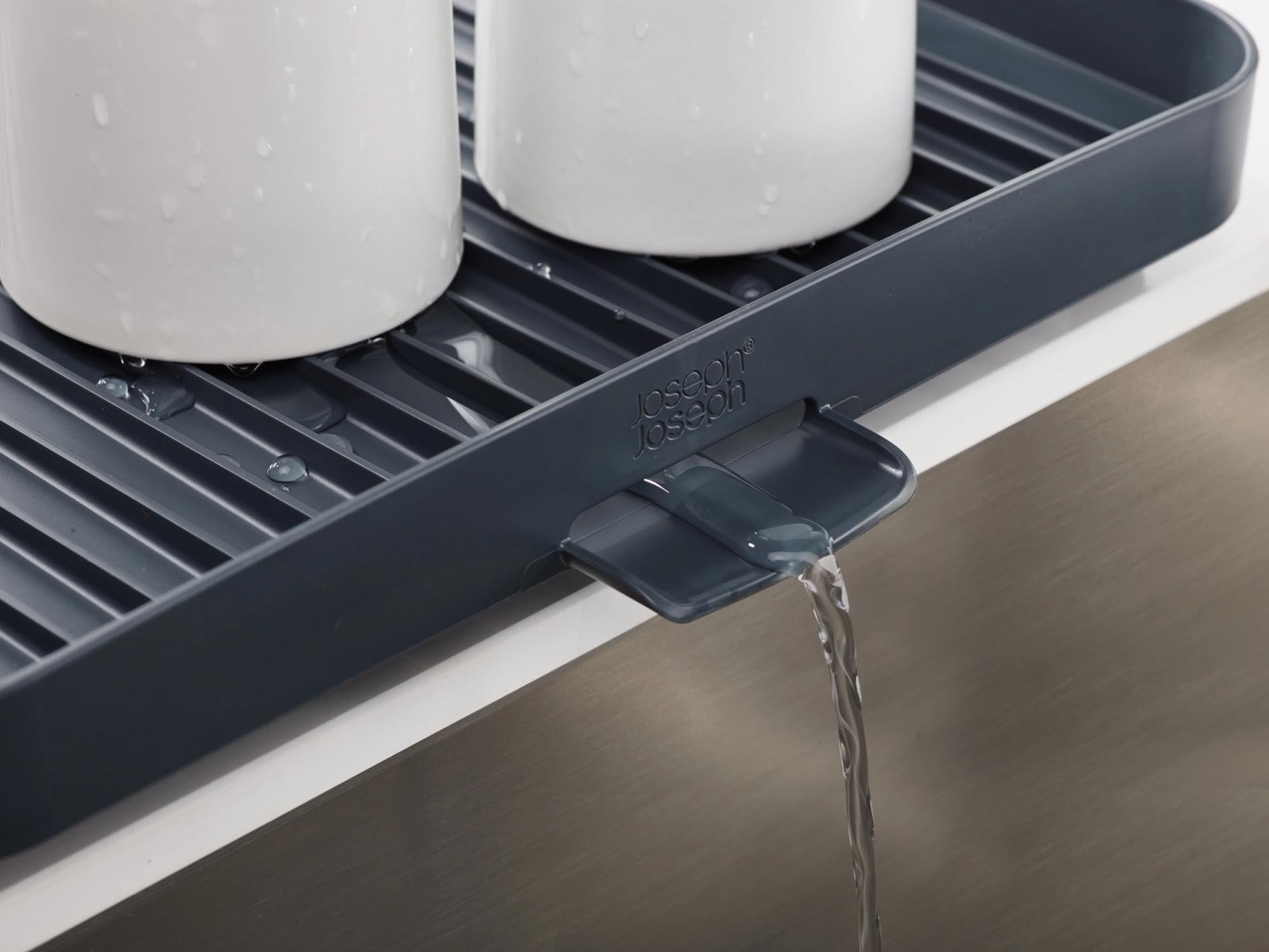 Praktischer Y-Rack Geschirrabtropfständer in Grau von Joseph Joseph, mit Gitter für platzsparendes Trocknen und modernem Look.