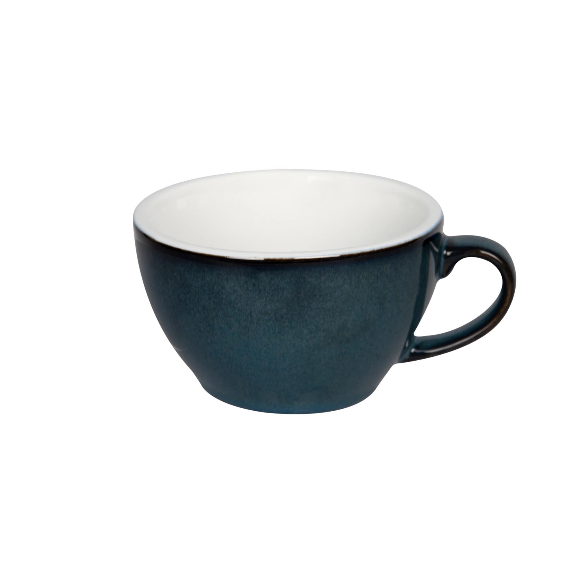 Egg Café Latte Tasse 300ml in Nachthimmel präsentiert im Onlineshop von KAQTU Design AG. Kaffeetassen ist von Loveramics