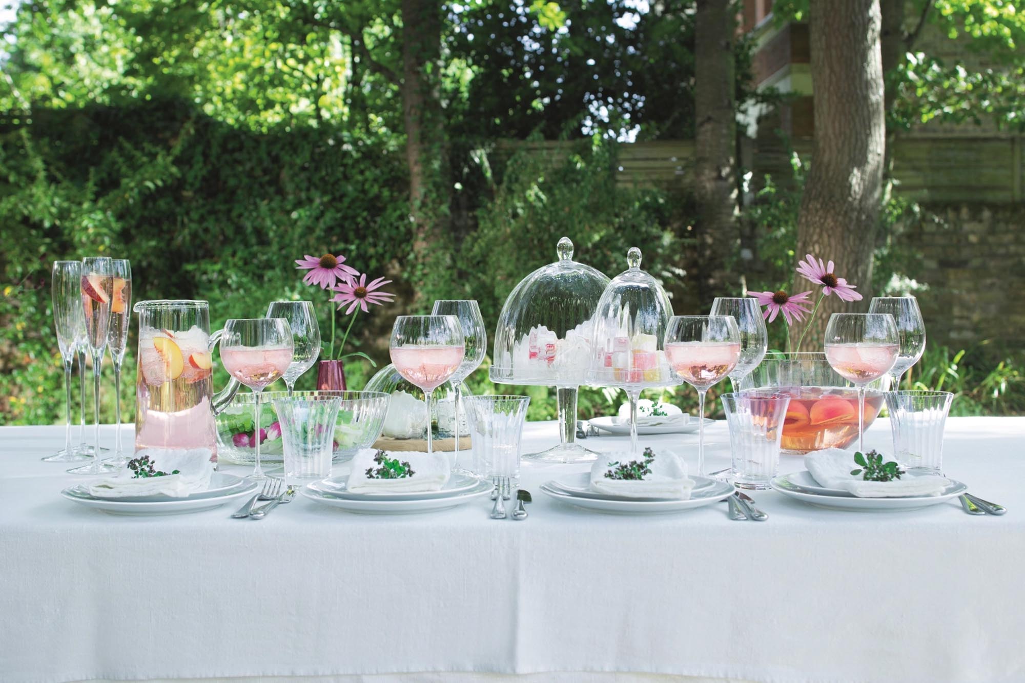 Stilvolles 2er Set LSA Aurelia Weingläser, 570ml, für Geniesser.