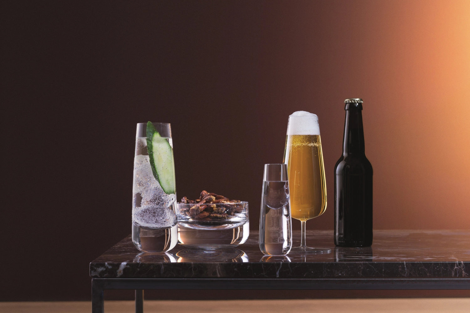 Elegantes 2er Set Longdrinkgläser von LSA, 310 ml, aus klarem Glas, ideal für erfrischende Cocktails und festliche Anlässe.