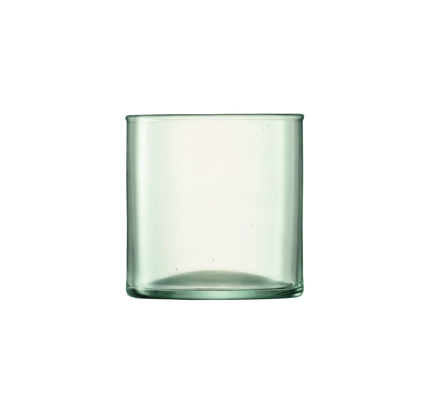 Elegantes 4er Set Canopy Becher (270ml) von LSA, ideal für edle Schnäpse, kombiniert modernes Design mit traditioneller Handwerkskunst.