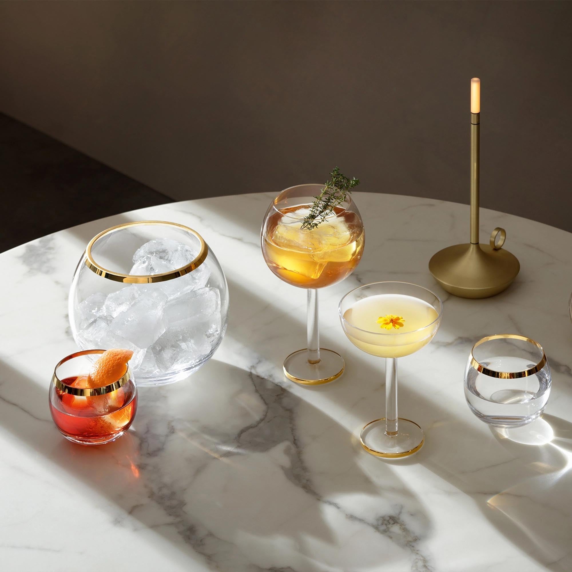 Elegantes 2er Set LSA Luca Coupe Gläser, 200ml, für feine Genüsse.