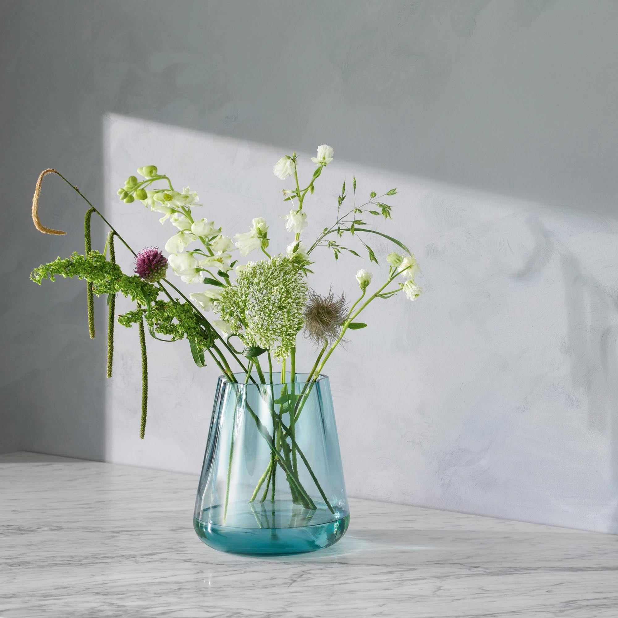 Stilvolle Lagoon Vase/Laterne H18,5cm in Meeresgrün von LSA.