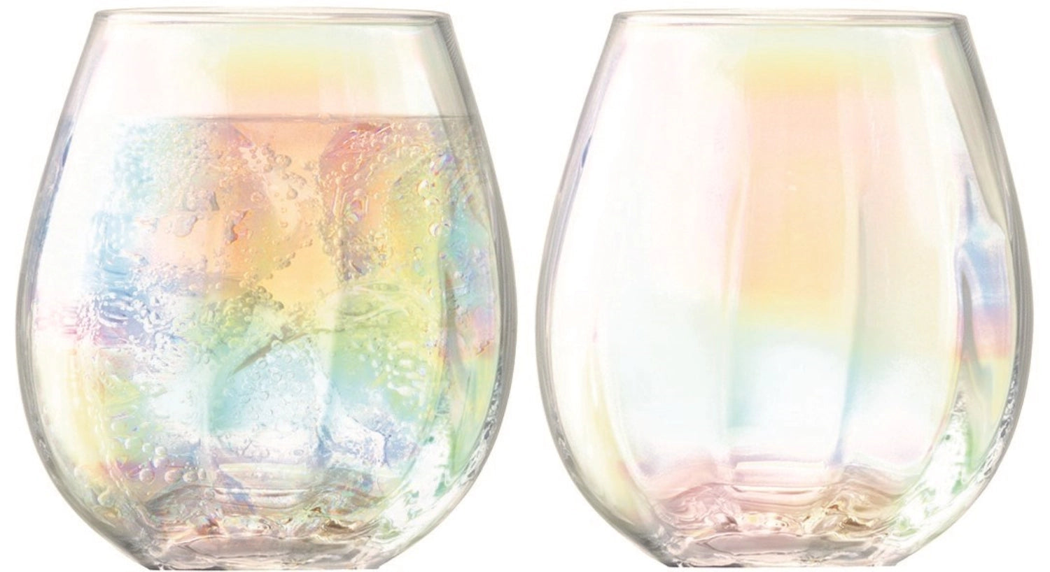 Zwei stilvolle Pearl Becher aus perlmuttfarbenem Glas, perfekt für Getränke, von LSA, vereinen Eleganz und modernes Design.