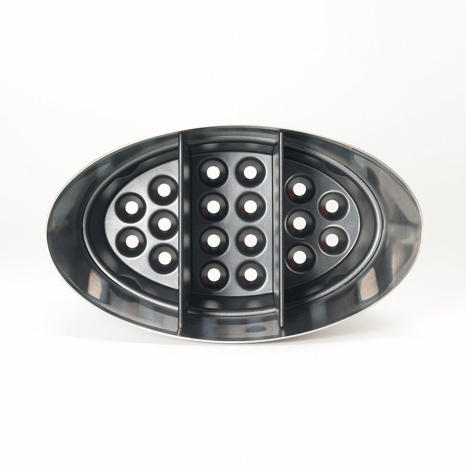 Eleganter Utensilienhalter aus Edelstahl von OXO, perfekt für die ordentliche Aufbewahrung von Kochlöffeln und anderen Küchenwerkzeugen.