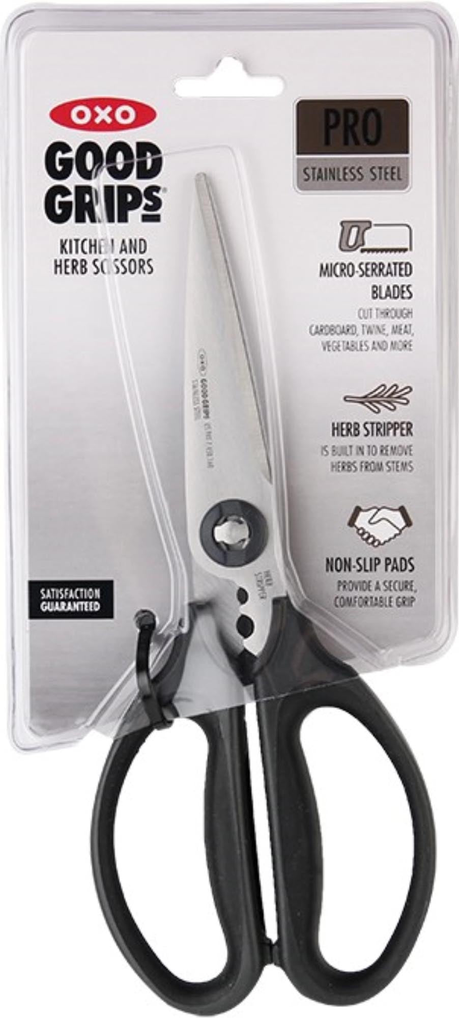 Elegante OXO Kräuterschere in Schwarz: Edelstahlklingen, ergonomischer Griff, ideal für Kräuter & Gemüse, spülmaschinenfest.