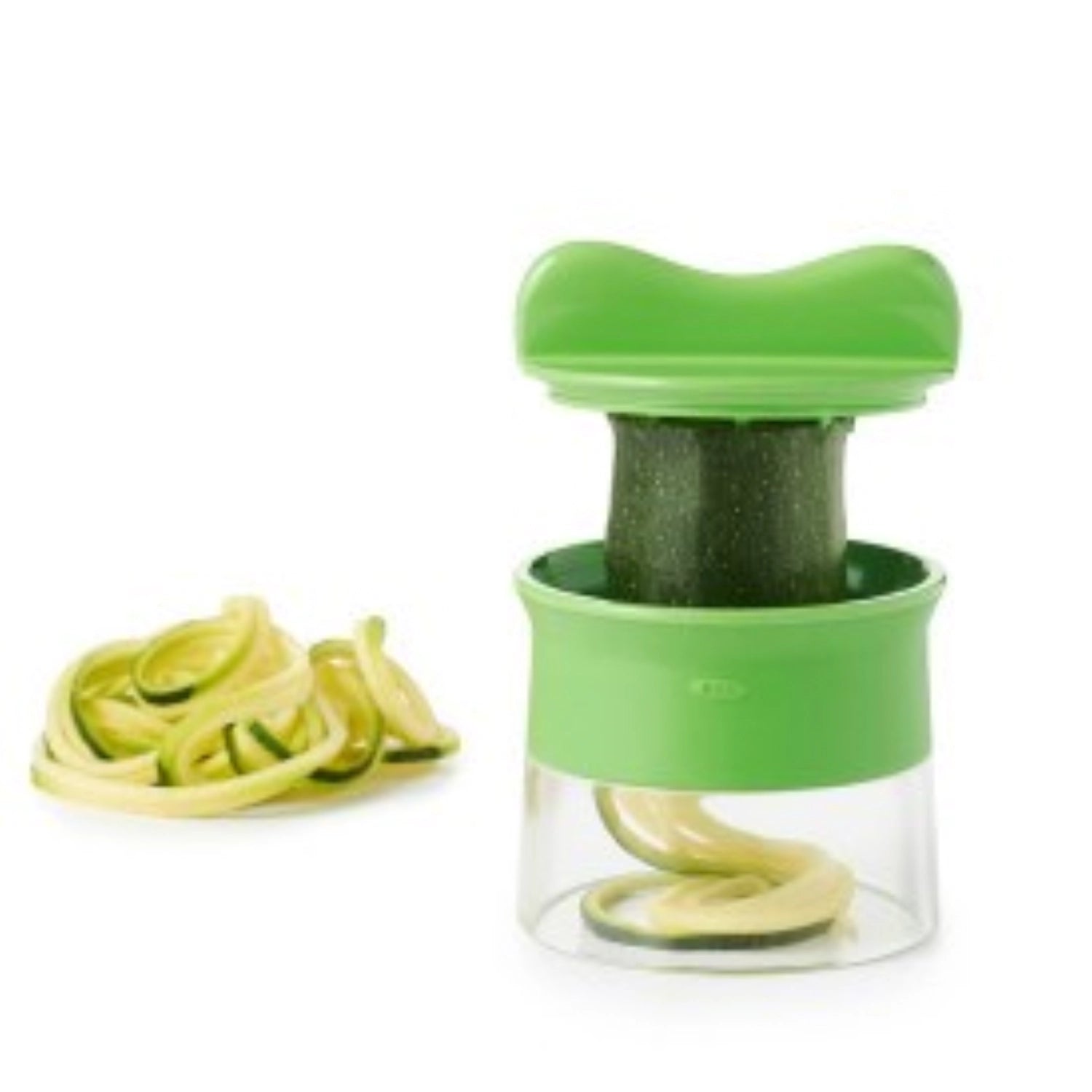 Kompakter Hand-Spiralizer in lebhaftem Grün von OXO, perfekt für die einfache Herstellung von spiralförmigen Gemüsescheiben und gesunden Gerichten.