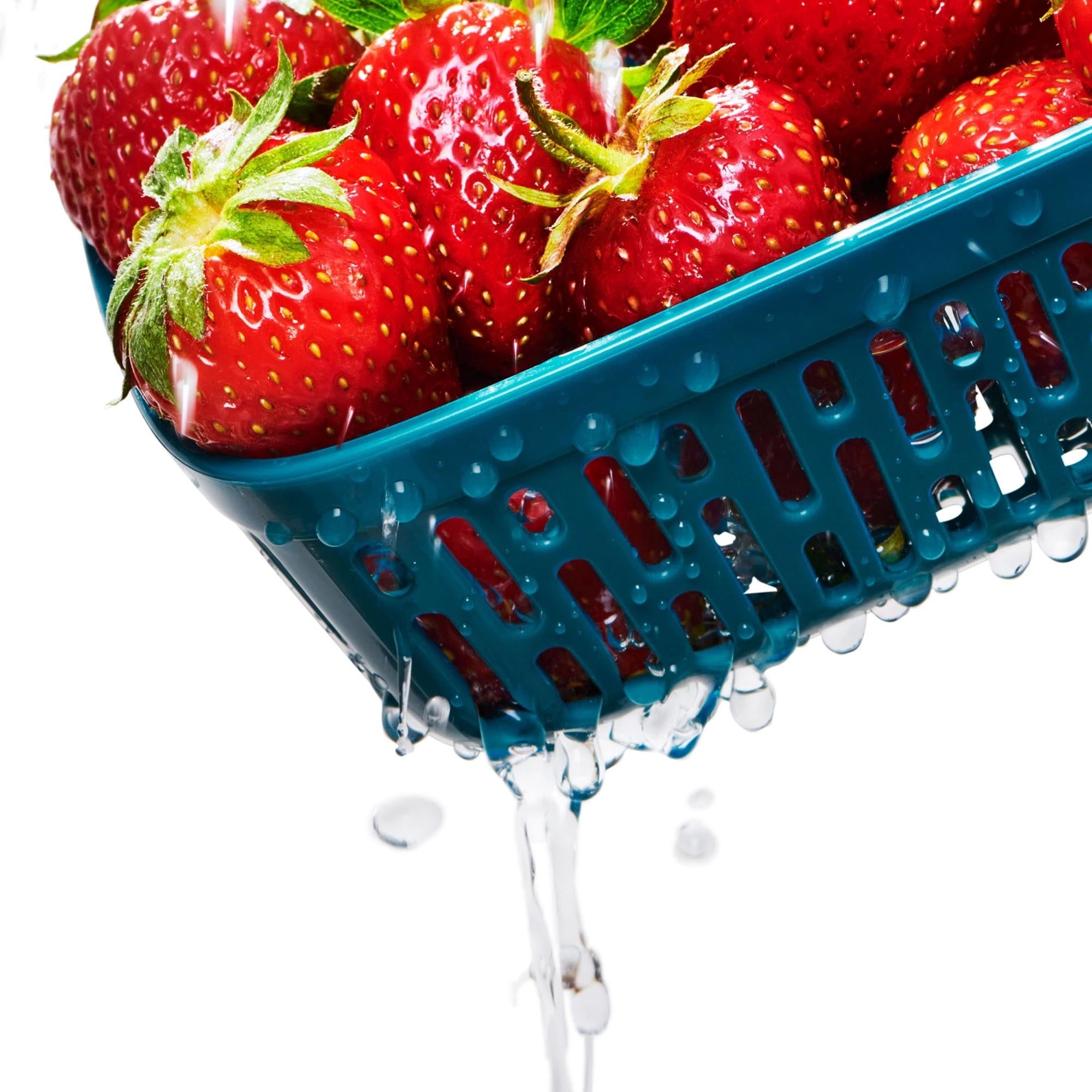 Der OXO Good Grips Prep Go Behälter (0.45L) mit Sieb ist ideal für die Aufbewahrung von frischen Lebensmitteln und Snacks – praktisch und langlebig.