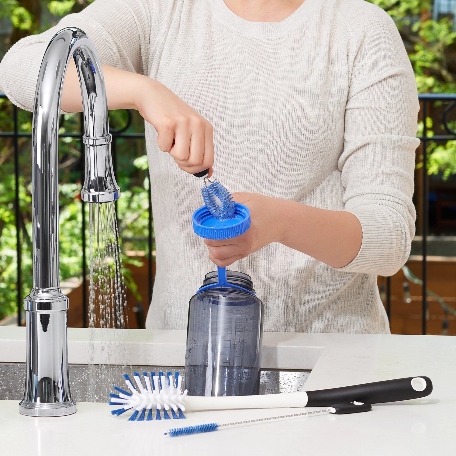 3e. Ensemble de nettoyage pour les bouteilles de sports nautiques