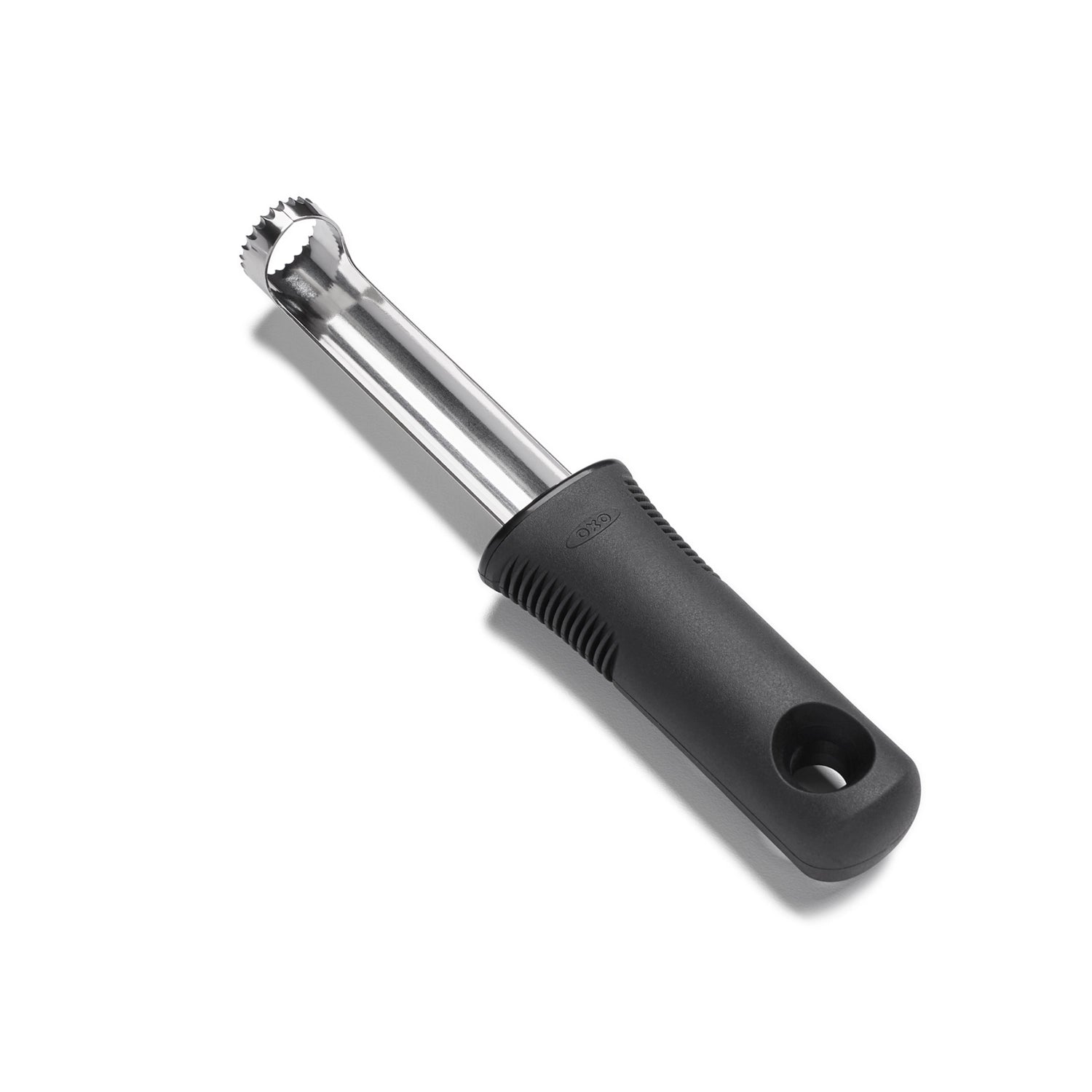 Schwarzer Apfelentkerner von OXO, 20 cm, ideal zum schnellen und einfachen Entfernen von Kernen aus Äpfeln für gesunde Snacks und leckere Rezepte.