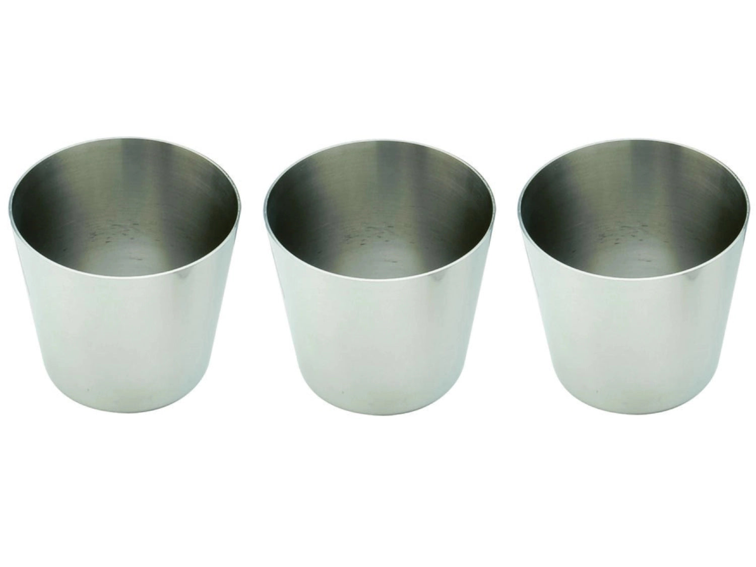 Set aus drei Dariolformen von Piazza, ideal für die Zubereitung von köstlichen Desserts und individuellen Backkreationen in 7 cm Größe.