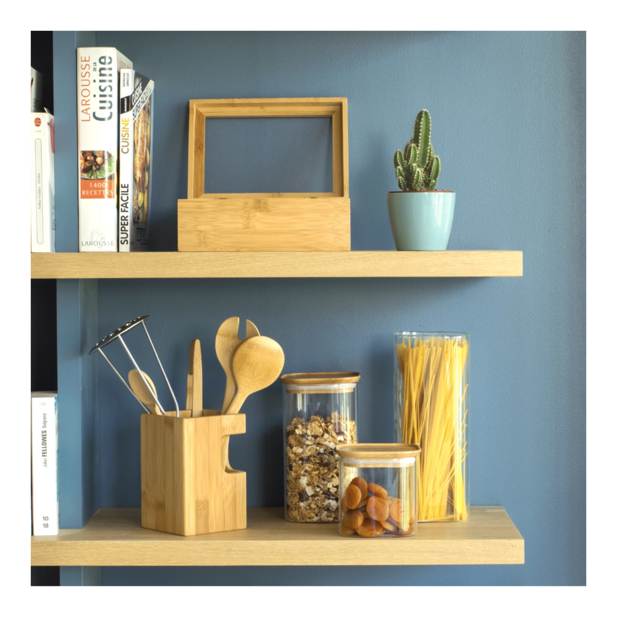 3er Set Pebbly Vorratsglas mit Bambusdeckel 0.8, 1.4, 2.2lt in Braun präsentiert im Onlineshop von KAQTU Design AG. Aufbewahrungsdose ist von Pebbly