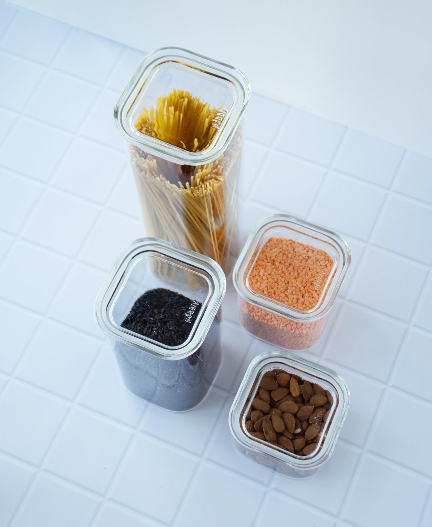 Elegantes Pebbly Vorratsglas (1,4l) mit Glasdeckel. Ideal zur Aufbewahrung von Lebensmitteln und kleinen Gegenständen. Spülmaschinenfest und praktisch!