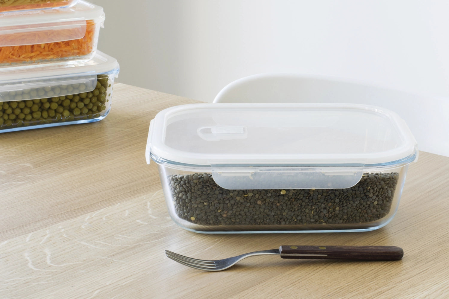 Die Pebbly Glas Vorratsdose (2,25l) vereint stilvolles Design mit Funktionalität. Luftdicht, robust und ideal für die Aufbewahrung von Lebensmitteln.