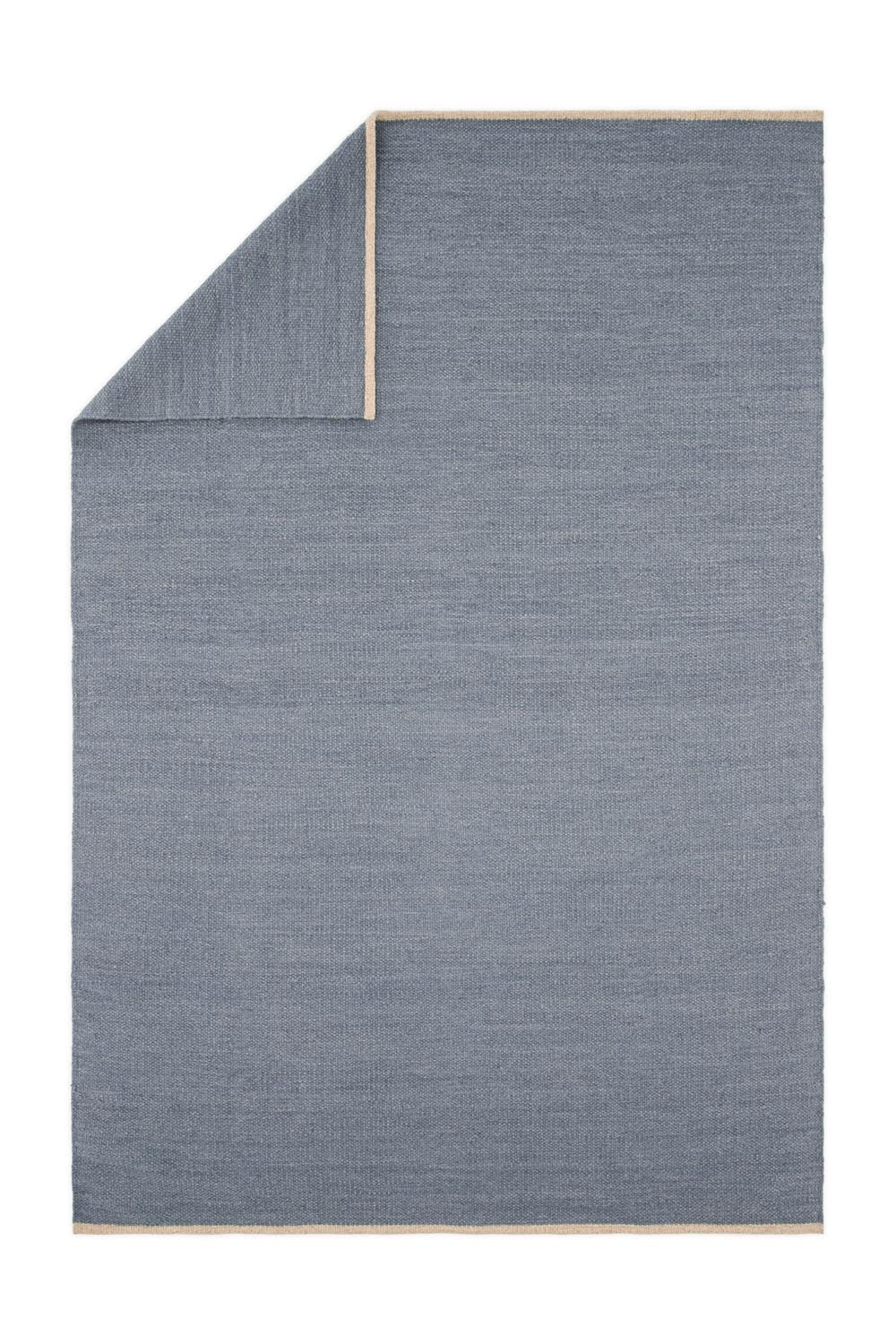 Jaipur Teppich in Blau präsentiert im Onlineshop von KAQTU Design AG. Teppich ist von Venture Home