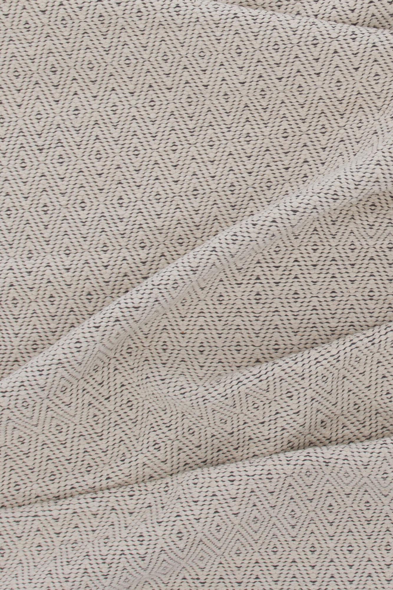 Julana Teppich in Beige präsentiert im Onlineshop von KAQTU Design AG. Teppich ist von Venture Home