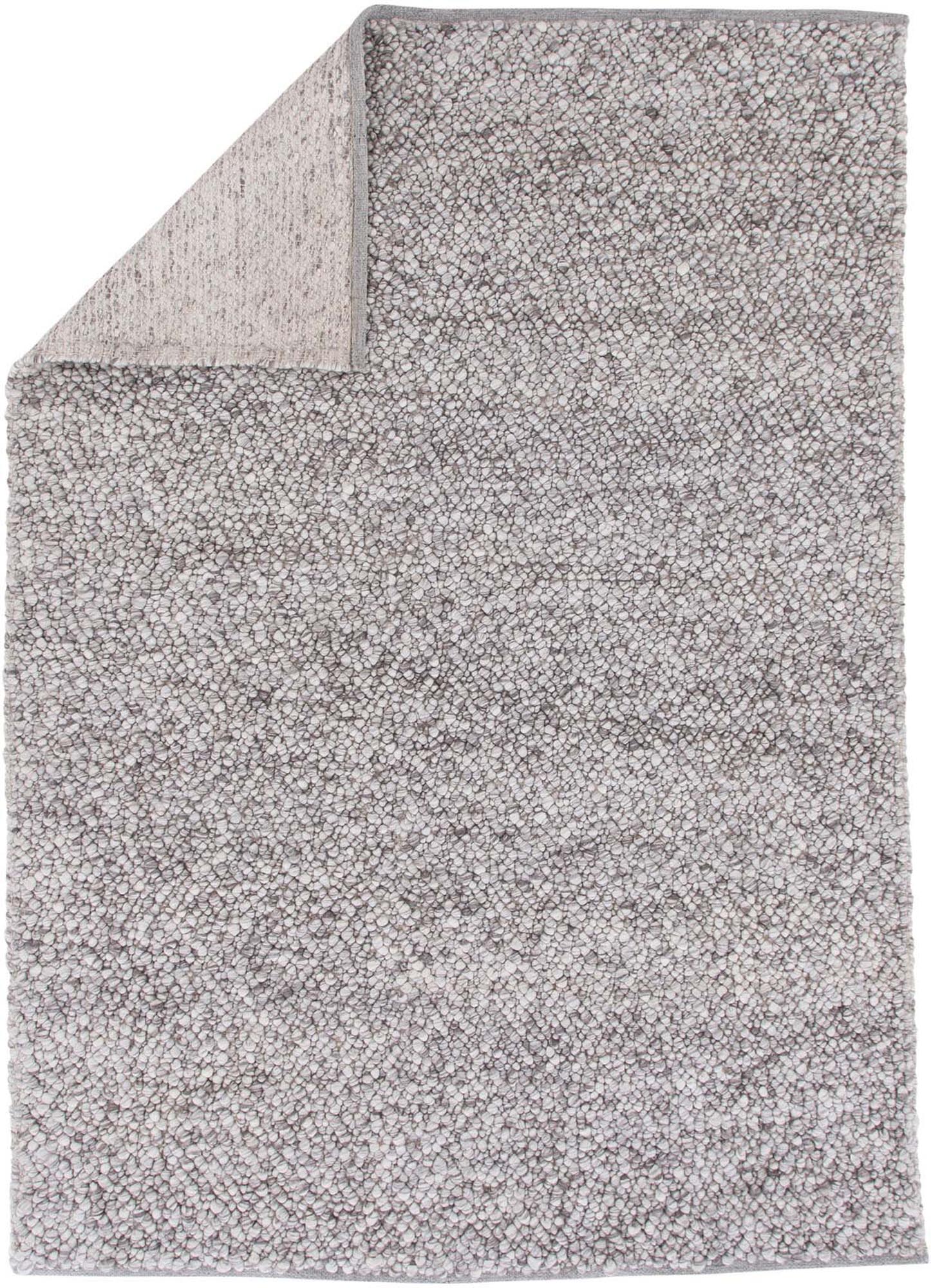 Jajru Teppich in Hellgrau präsentiert im Onlineshop von KAQTU Design AG. Teppich ist von Venture Home