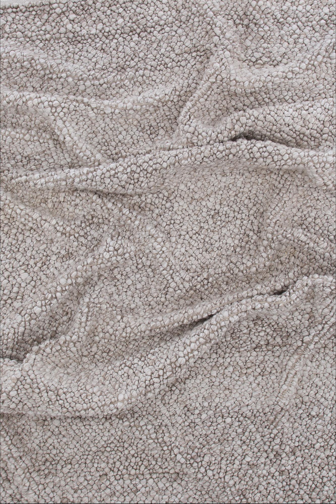 Jajru Teppich in Beige präsentiert im Onlineshop von KAQTU Design AG. Teppich ist von Venture Home