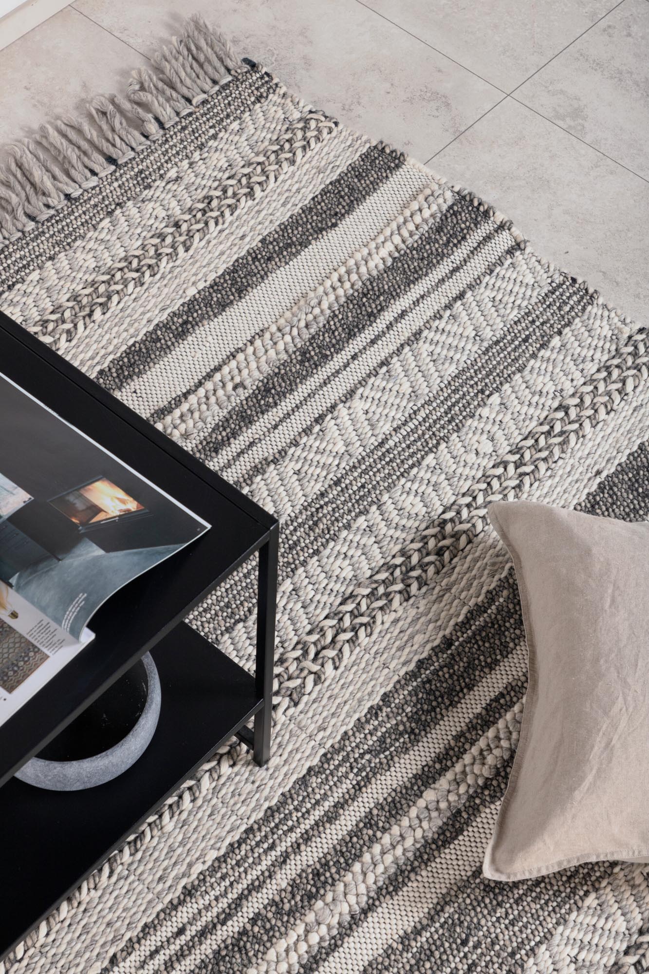 Hochwertiger Alwar Teppich von Venture Home: stilvolles, schmutzabweisendes Wohnaccessoire aus Wolle für jeden Raum.