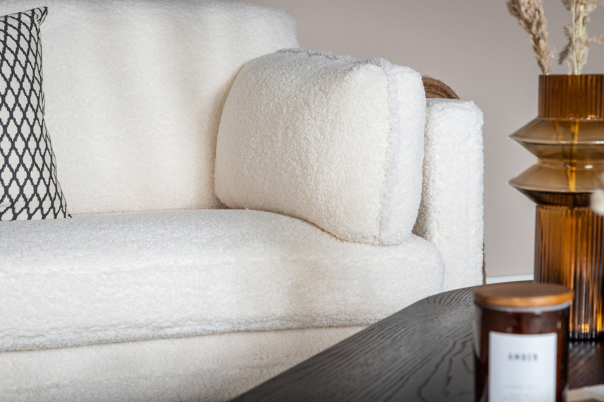 Boom Sofa in Weiss präsentiert im Onlineshop von KAQTU Design AG. 3er Sofa ist von Venture Home