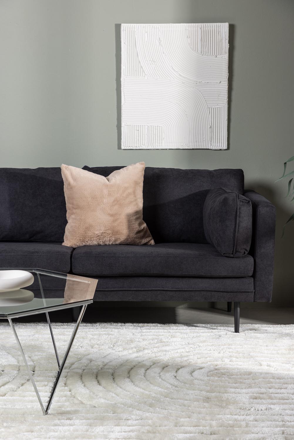 Boom Sofa in Schwarz/Schwarz präsentiert im Onlineshop von KAQTU Design AG. 3er Sofa ist von Venture Home