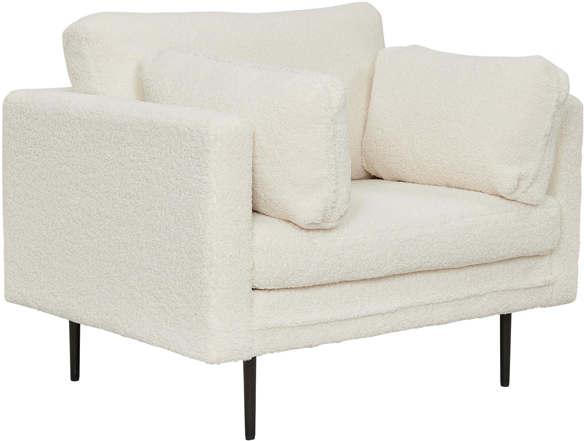 Entdecken Sie den Boom Sessel von Venture Home: Luxuriöser Samt, modernes Design und vielseitige Gestaltungsmöglichkeiten für Ihr stilvolles Zuhause.