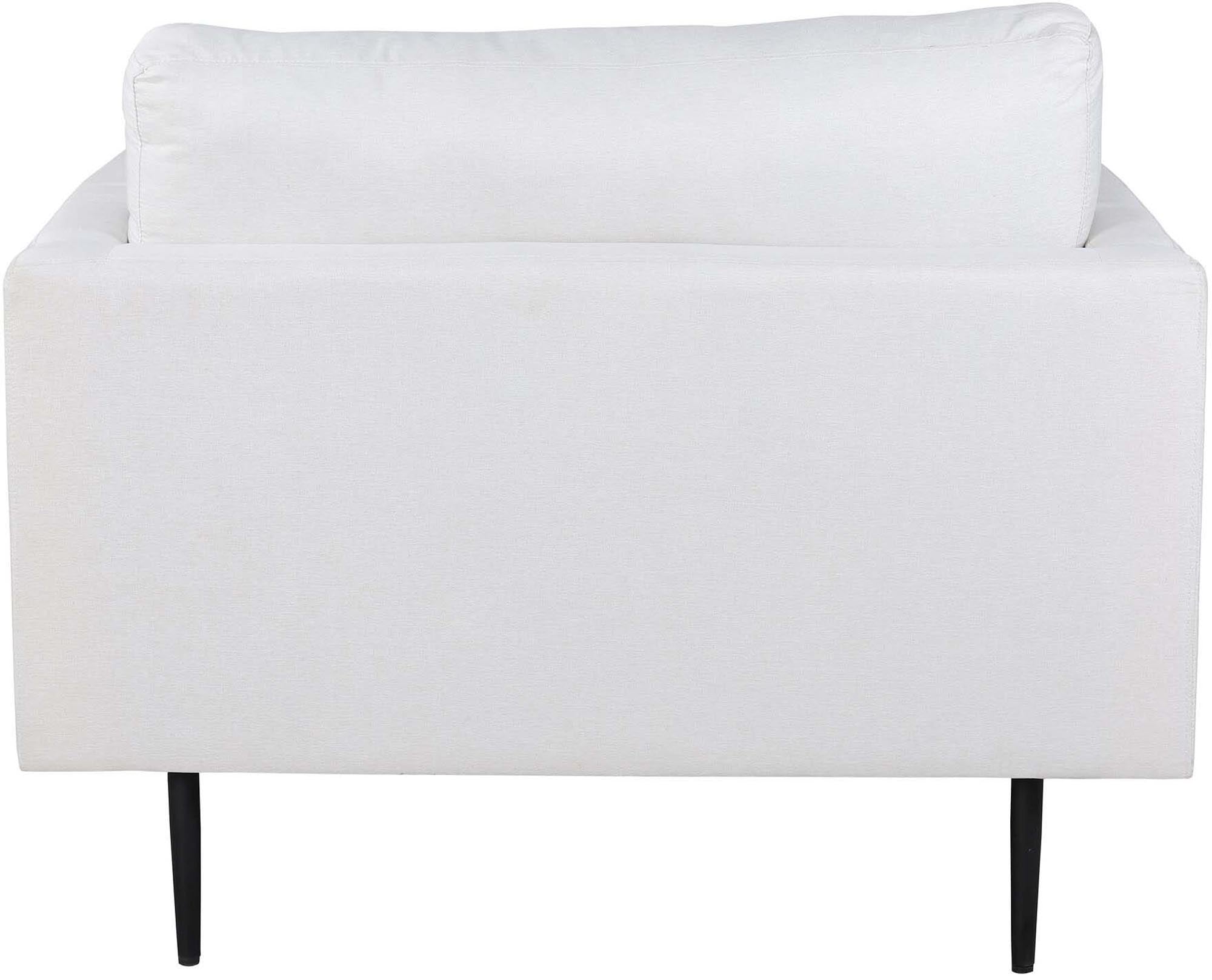 Entdecken Sie den Boom Sessel von Venture Home: Luxuriöser Samt, elegantes Design und vielseitige Gestaltungsmöglichkeiten für Ihr Zuhause.