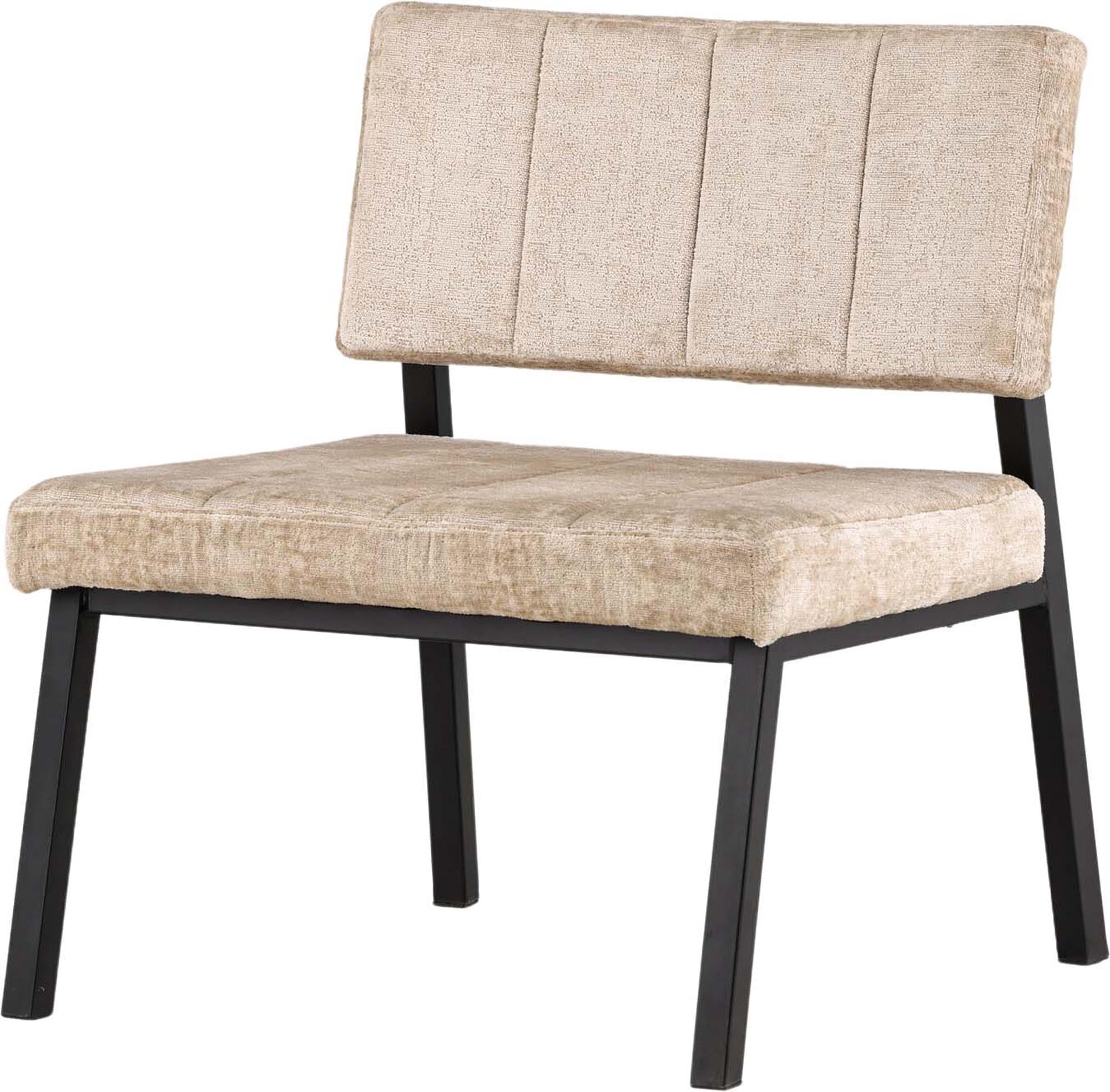 Monett Sessel von Venture Home: Elegantes skandinavisches Design, weicher Samtbezug und robuste Metallbeine für zeitlose Wohnkultur.