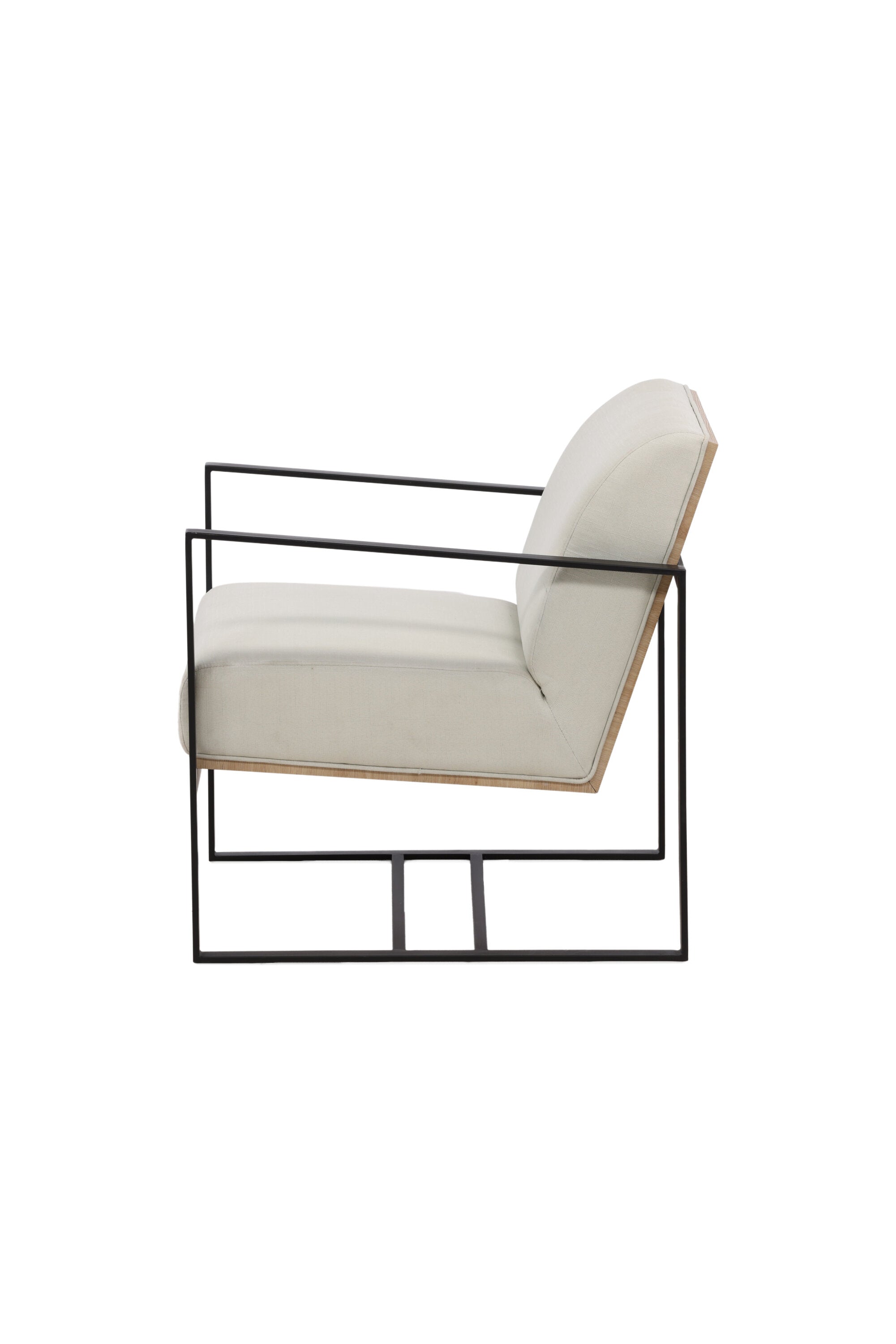 Kansas Sessel in Cremefarben präsentiert im Onlineshop von KAQTU Design AG. Sessel mit Armlehnen ist von Venture Home