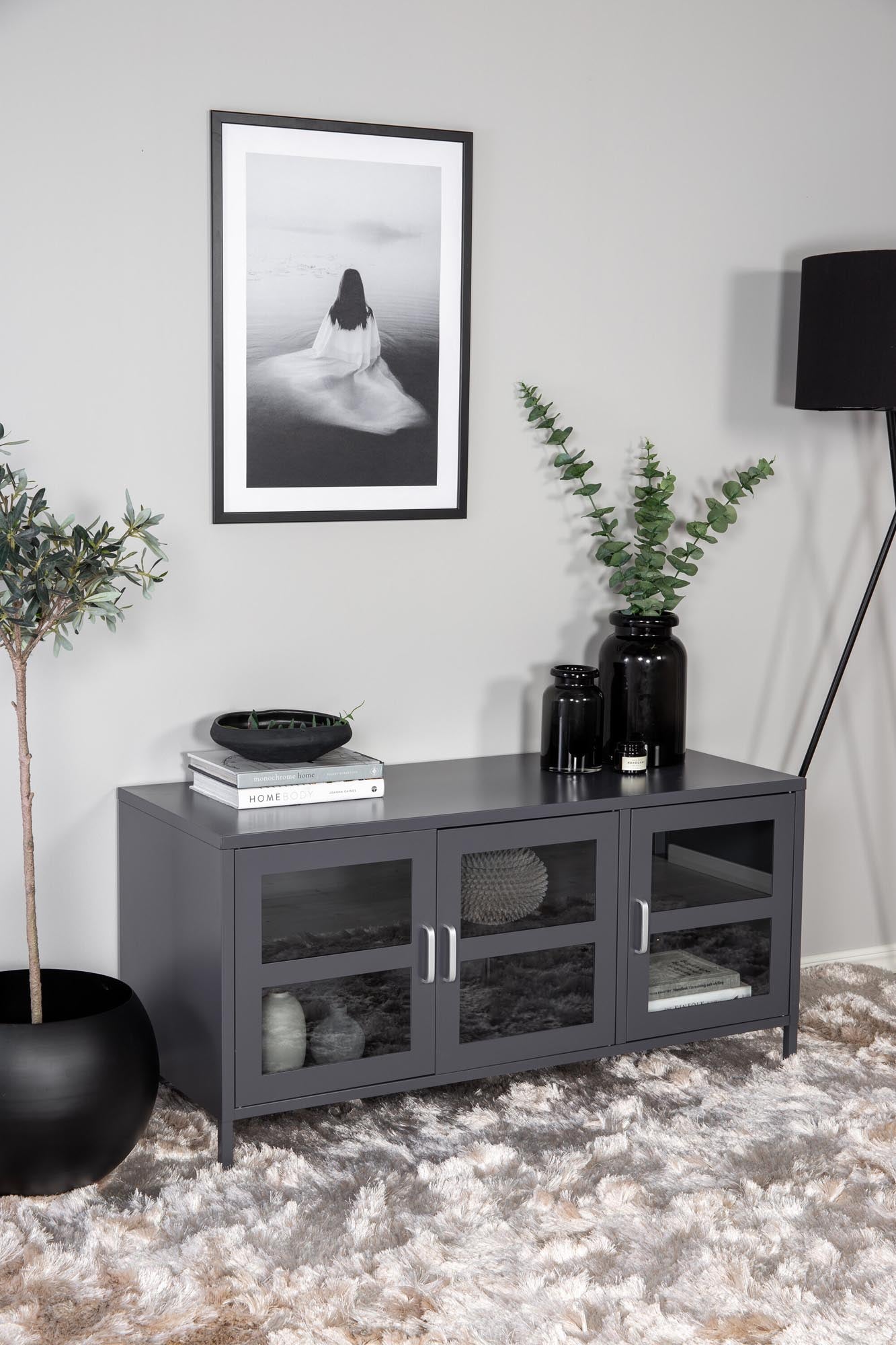 Acero TV-Kommode in Hellgrau präsentiert im Onlineshop von KAQTU Design AG. TV-Möbel ist von Venture Home