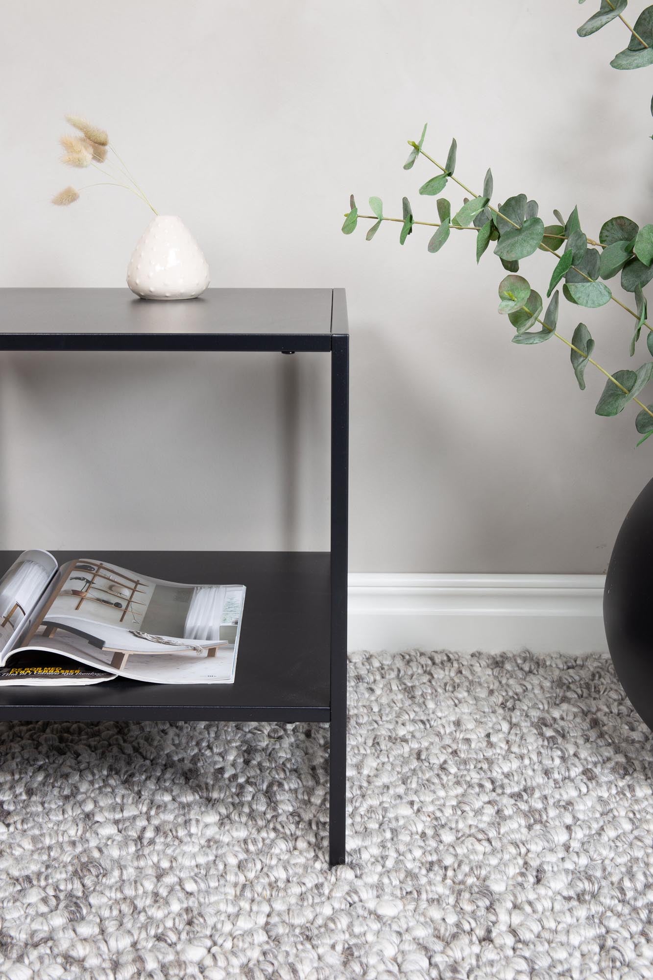 Staal Beistelltisch in Schwarz präsentiert im Onlineshop von KAQTU Design AG. Beistelltisch ist von Venture Home