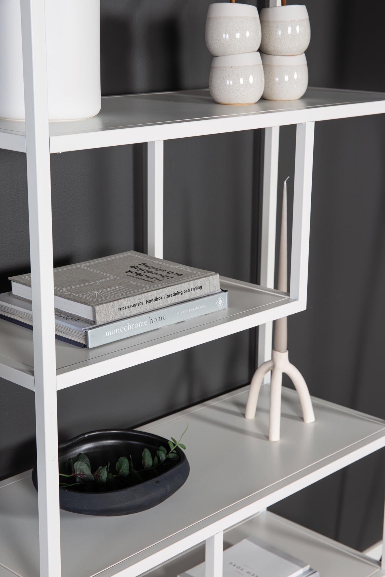 Staal Bücherregal in Weiss präsentiert im Onlineshop von KAQTU Design AG. Standregal ist von Venture Home
