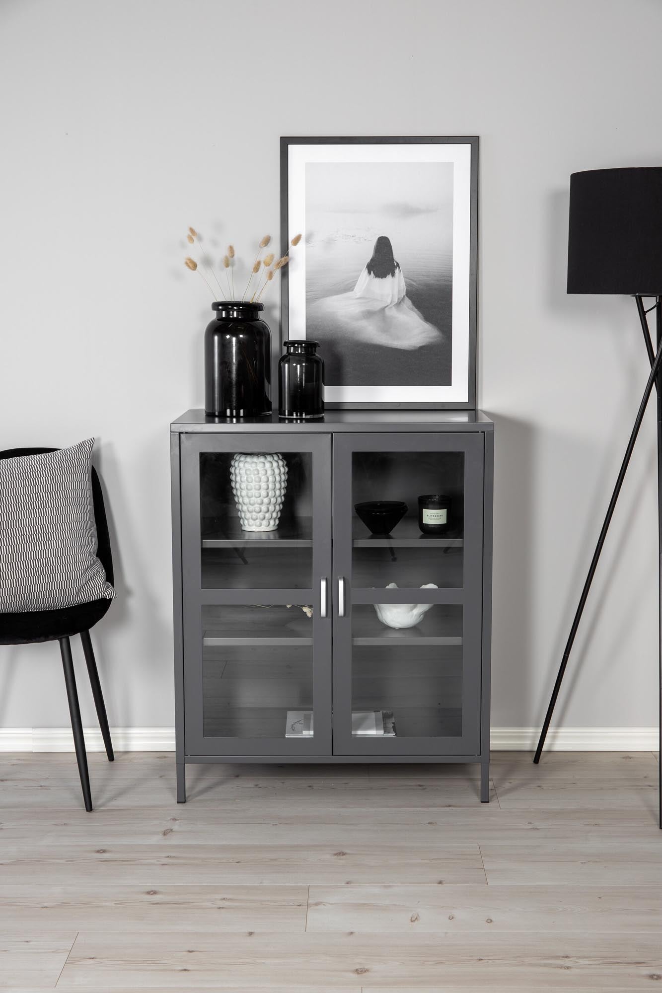 Acero Cabinet in Hellgrau präsentiert im Onlineshop von KAQTU Design AG. Cabinet ist von Venture Home