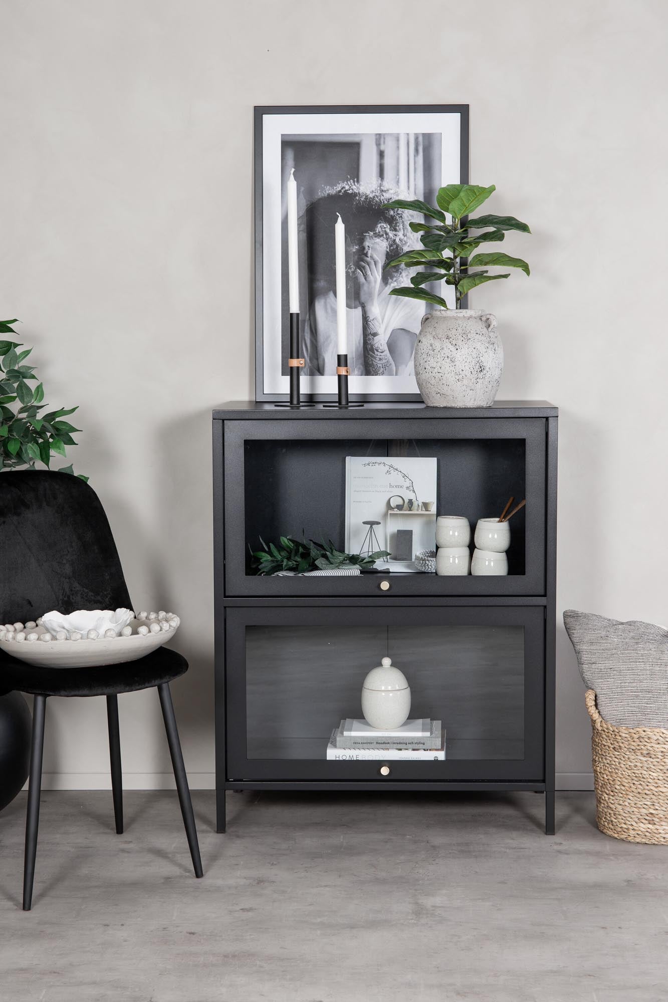 Will Kabinett in Schwarz präsentiert im Onlineshop von KAQTU Design AG. Cabinet ist von Venture Home