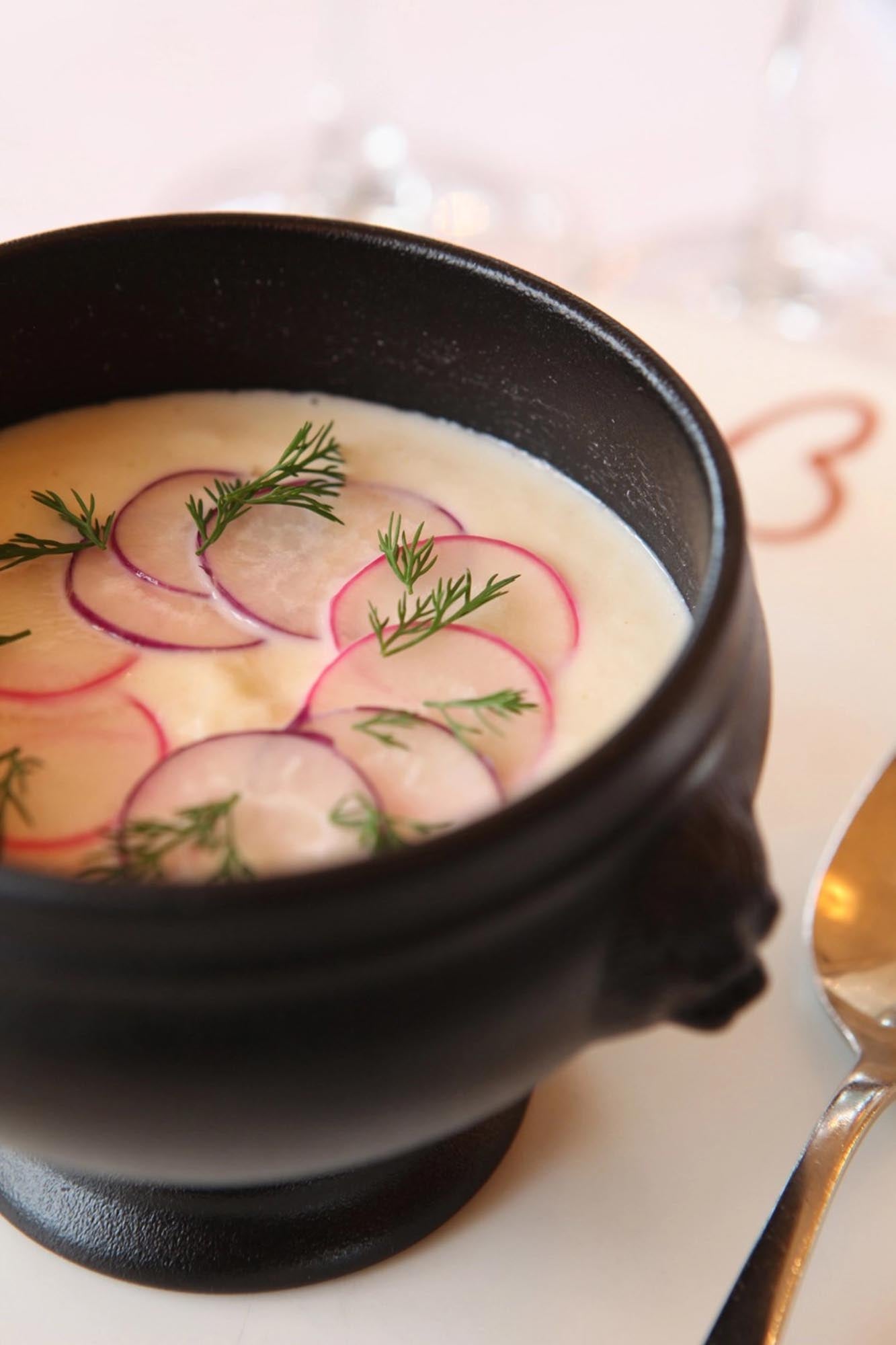 Revol Löwenkopf-Schüssel, 11cm, 35cl: Klassik für Ihre Suppe.