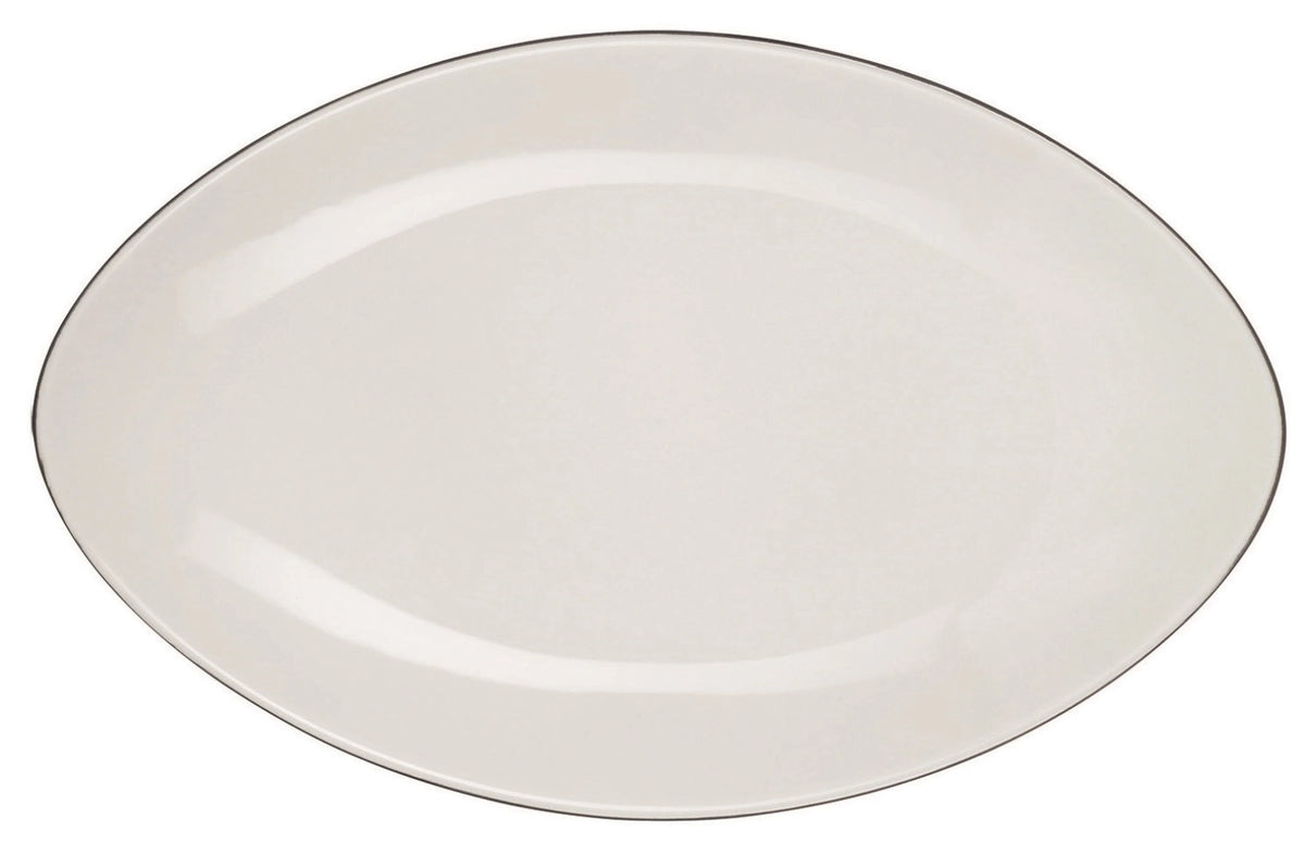 Ovaler Servierteller von Revol aus weissem Keramik/Porzellan/Steinzeug mit den Massen 35x22.3x4cm, glatte Oberfläche.