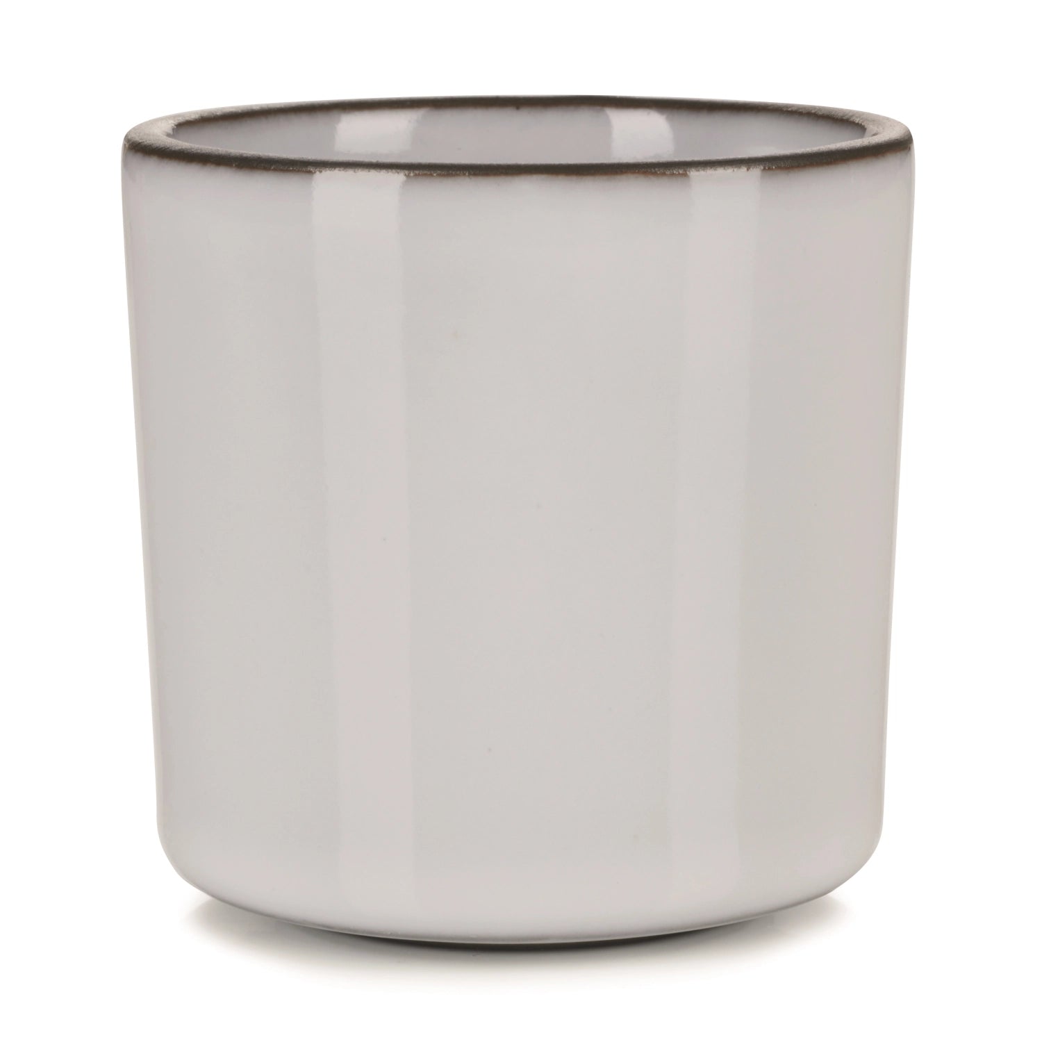 Elegante 8cl Espressotasse von Revol in sanftem Zimt, ideal für aromatische Espresso-Erlebnisse und festliche Gelegenheiten.