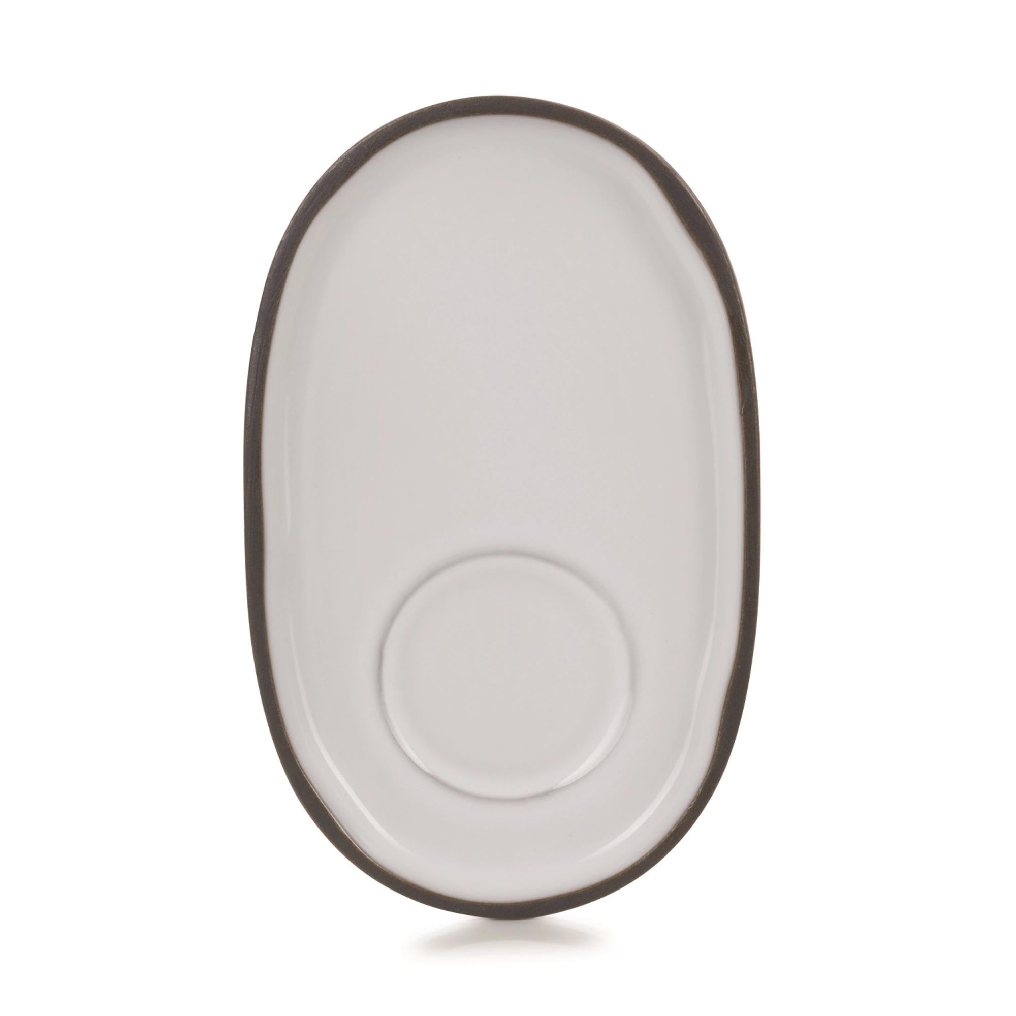 Elegante Revol Untertasse: Perfekte Ergänzung für Ihren Kaffeegenuss.